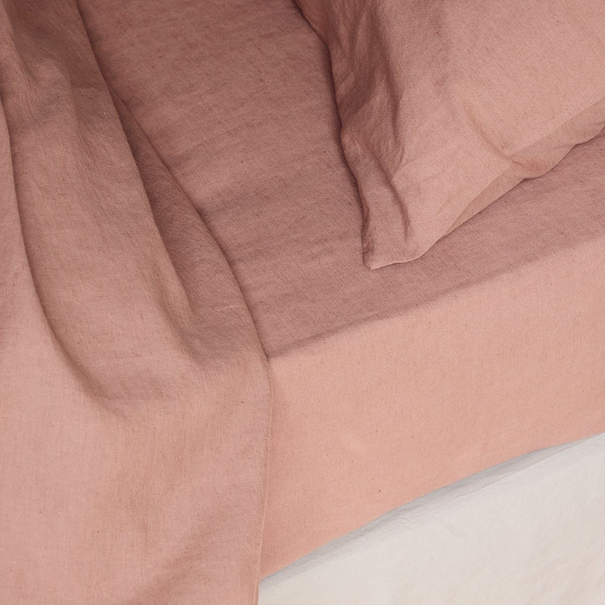 Warm Clay Linen Blend Fitted Sheet | Piglet
