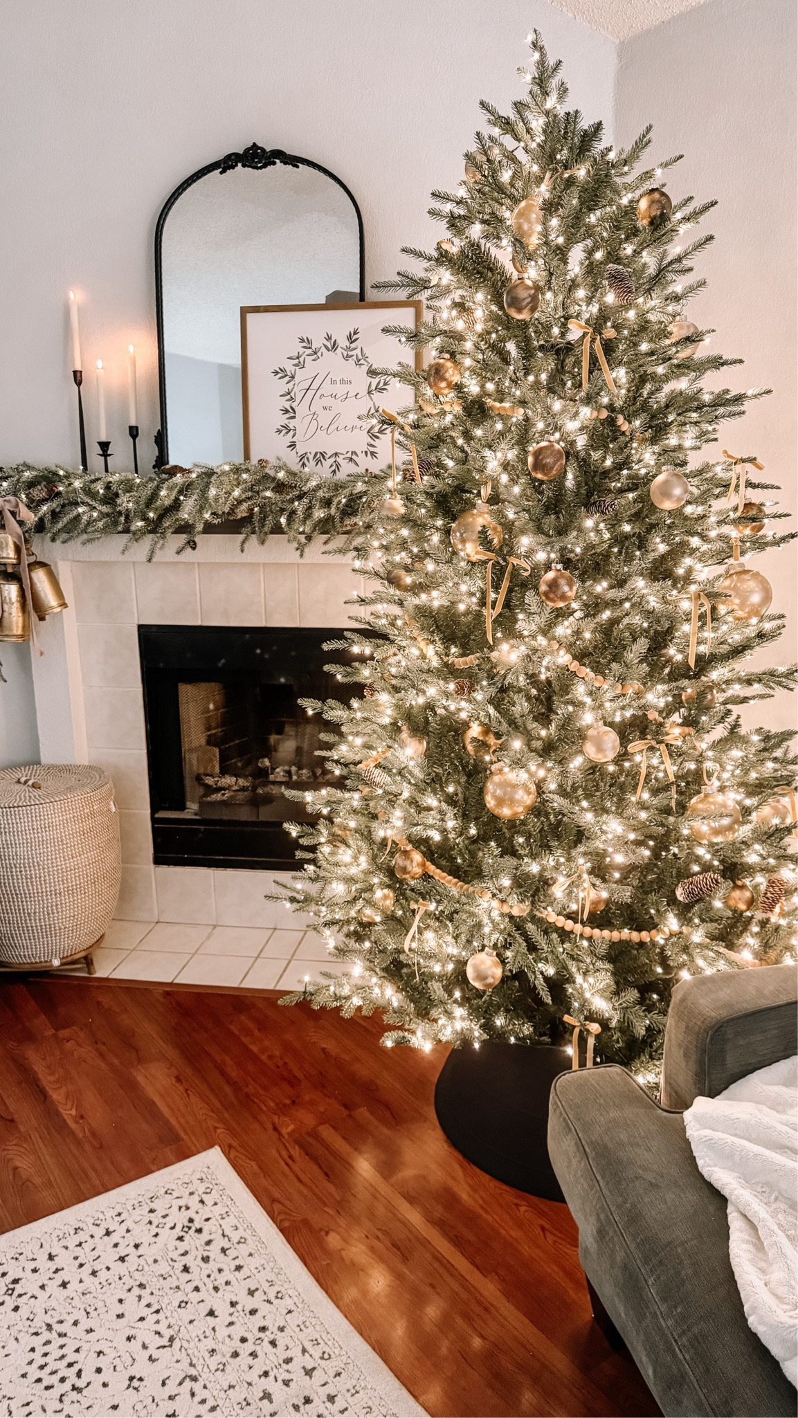 DIY neutral christmas ornaments 

#LTKHoliday #LTKSeasonal