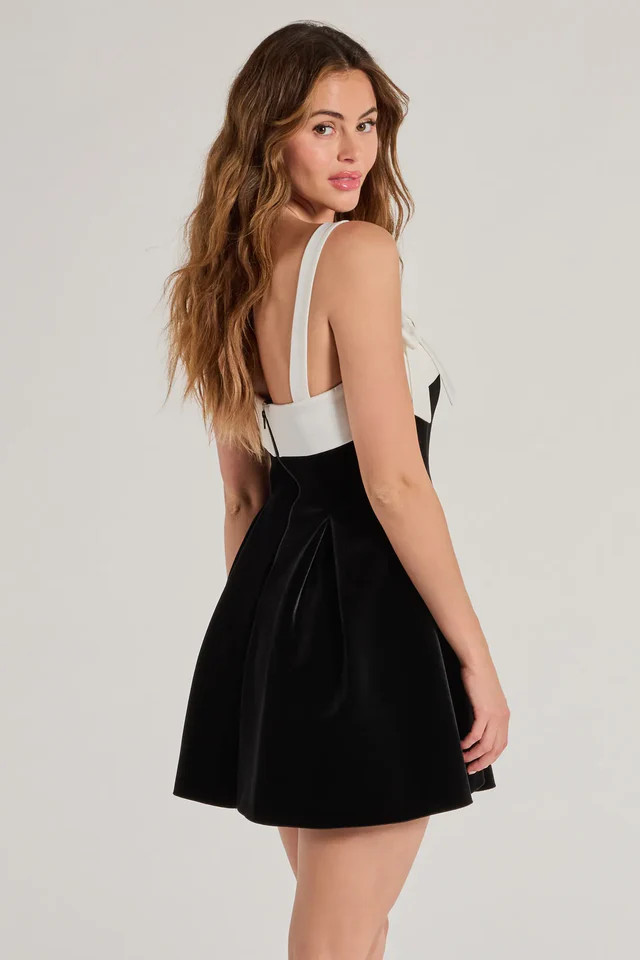 Marilyn Bow Strap Velvet Skater Dress | Windsor Stores
