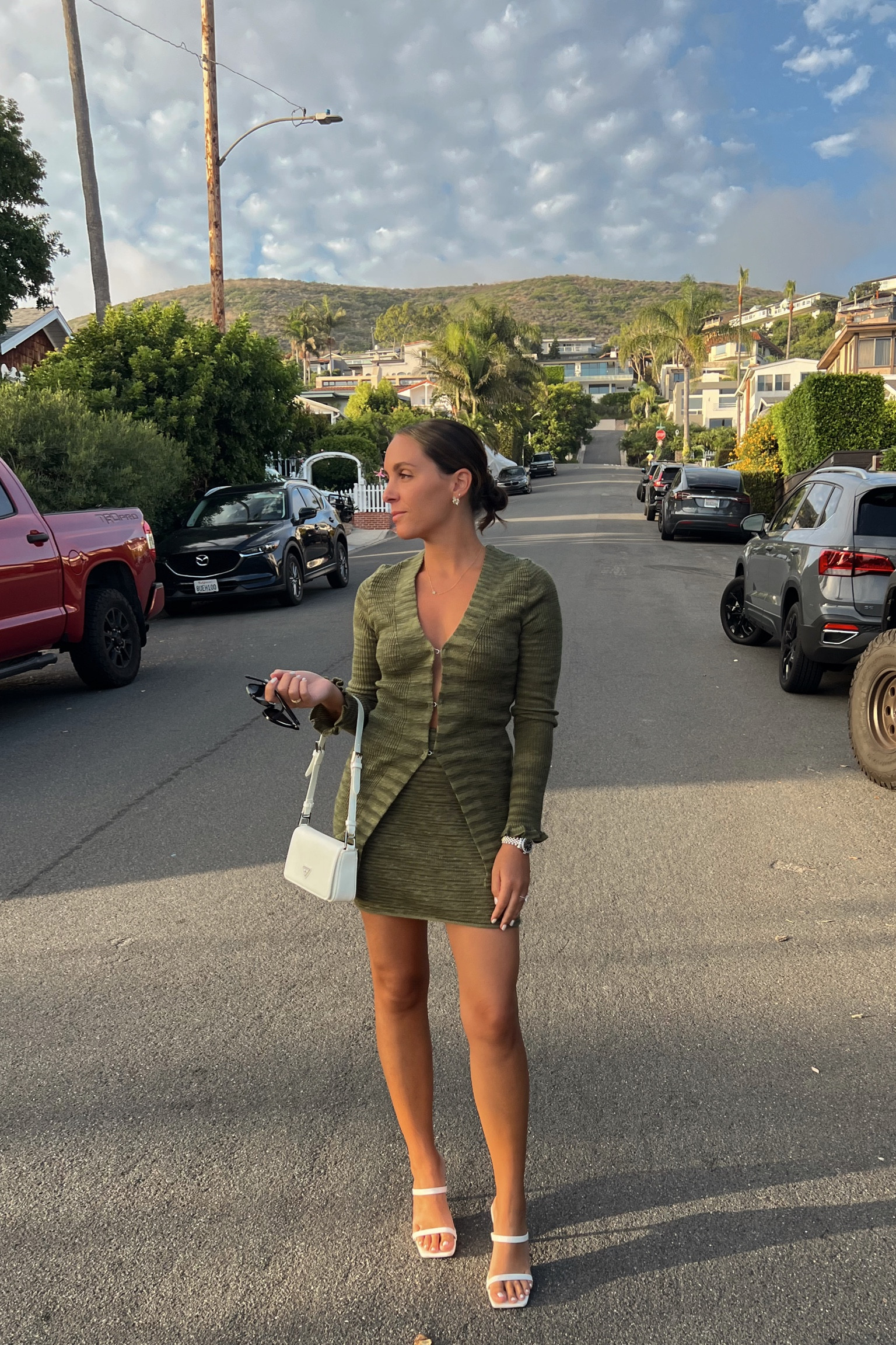 Date night lewk 💚🤍

#LTKSeasonal #LTKshoecrush #LTKstyletip