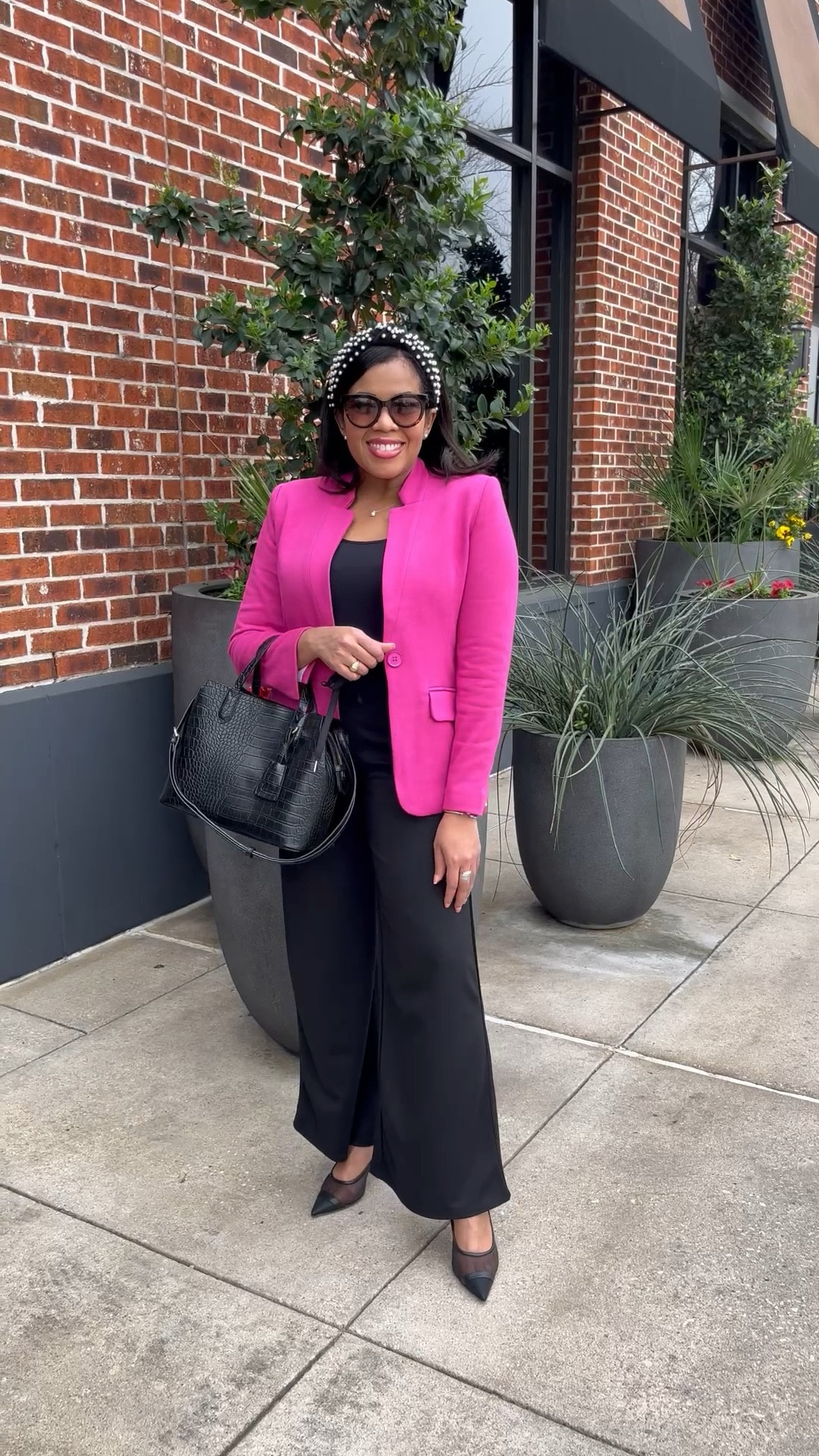 Wearing some of my favorite easy work pieces from Gibsonlook. This classic blazer and my comfy pants are pieces you will love!

#LTKFindsUnder100 #LTKWorkwear #LTKStyleTip
