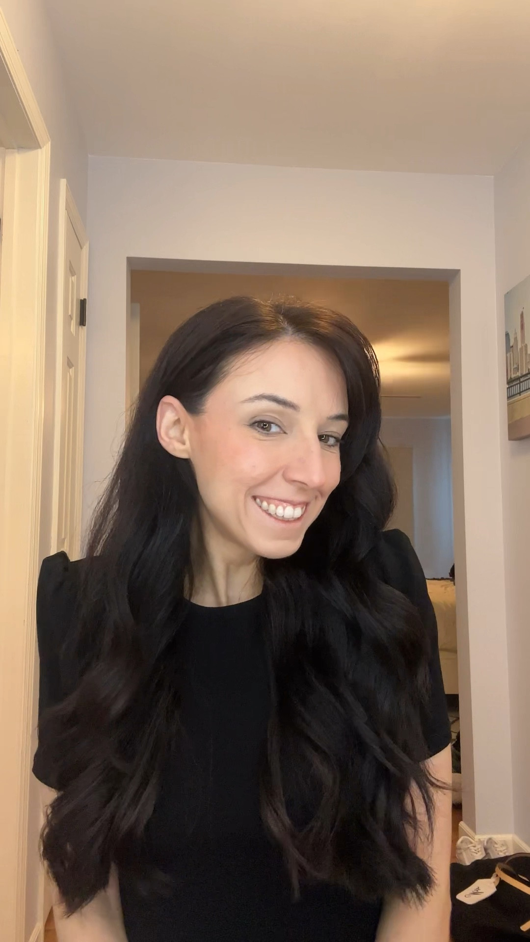 Effortless waves 🌊💁‍♀️
#BeachyWaves #HairTutorial #Viral #SummerHair #HairGoals 

#LTKStyleTip #LTKBeauty #LTKFindsUnder100