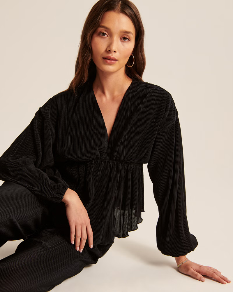 Women's Long-Sleeve Easy Waist Satin Top | Women's Matching Sets | Abercrombie.com | Abercrombie & Fitch (US)