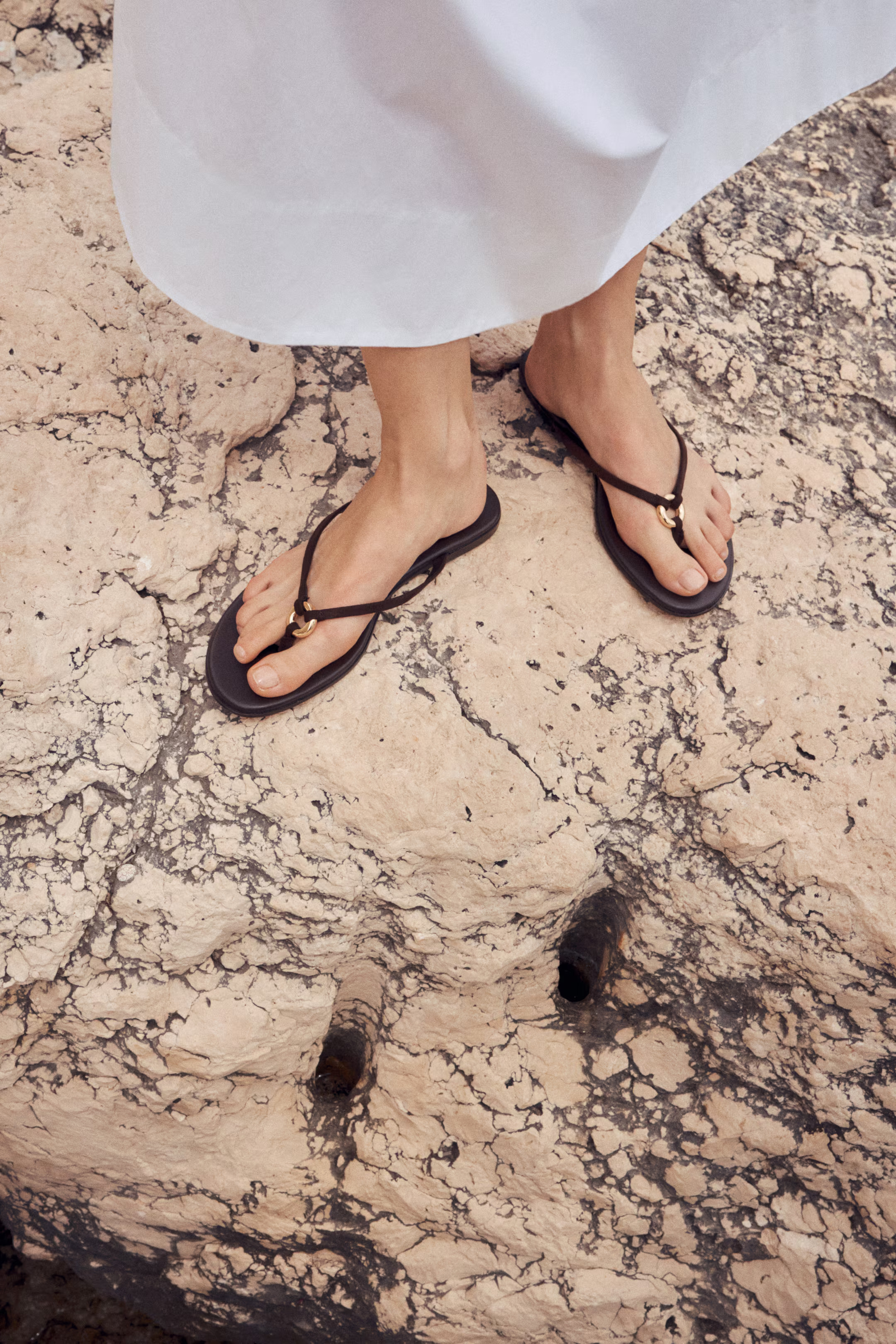 Ring-Detail Flip-Flops | H&M (US + CA)