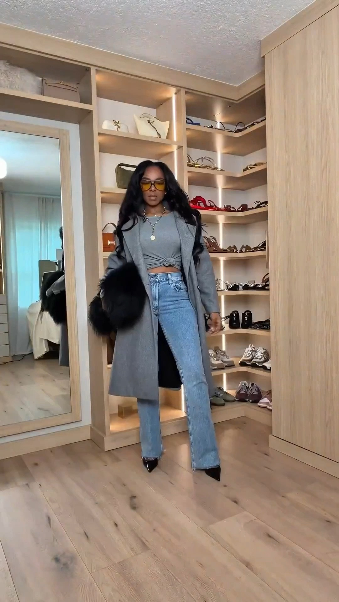 Effortlessly cool with a polished edge — this layered neutral look is one of my go-to formulas. The knotted crop top keeps it modern, the long tailored coat adds structure, and classic straight-leg denim pulls everything together for that chic, everyday balance.

It’s relaxed, elevated, and easy to wear without feeling overdone.

Perfect for casual days, errands, coffee runs, lunch plans, or an off-duty city look.

📏 Sizing:
Top (Small) • Coat (Small) • Jeans (27 Long) • Heels (TTS)

📏 Measurements:
5’4” • 138 lbs • 34D • 27” waist • 40” hips

Neutral layering outfit, long coat styling, everyday denim look, elevated casual outfit ideas, chic winter basics, effortless off-duty style.

✨ Everything linked below for easy shopping

Follow me on Instagram and YouTube @kirasfashionfinds

#LTKgrwm #LTKPetite #LTKootd