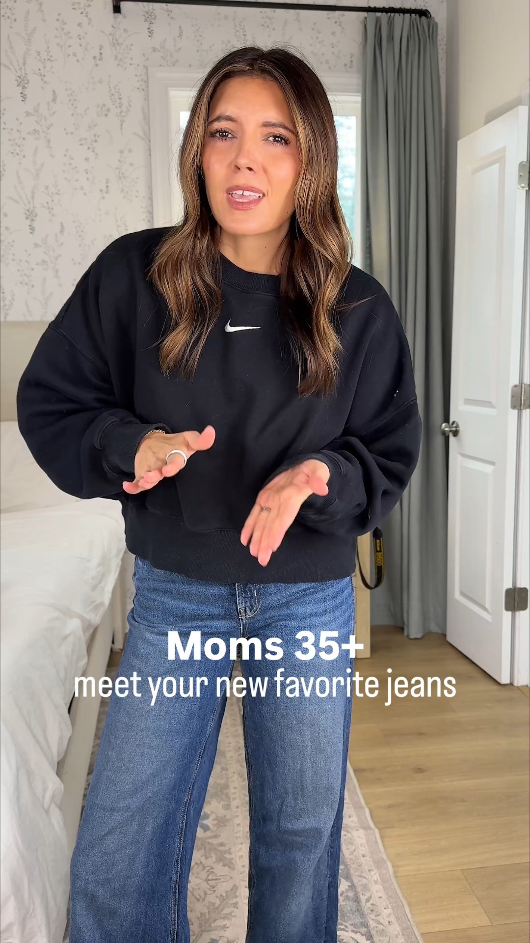 The BEST old navy jeans of all time. 50% off now!! @oldnavy wide leg jeans. I’m 5’7” wearing a size 2 regular length. 

#LTKTall #LTKSaleAlert #LTKOver40