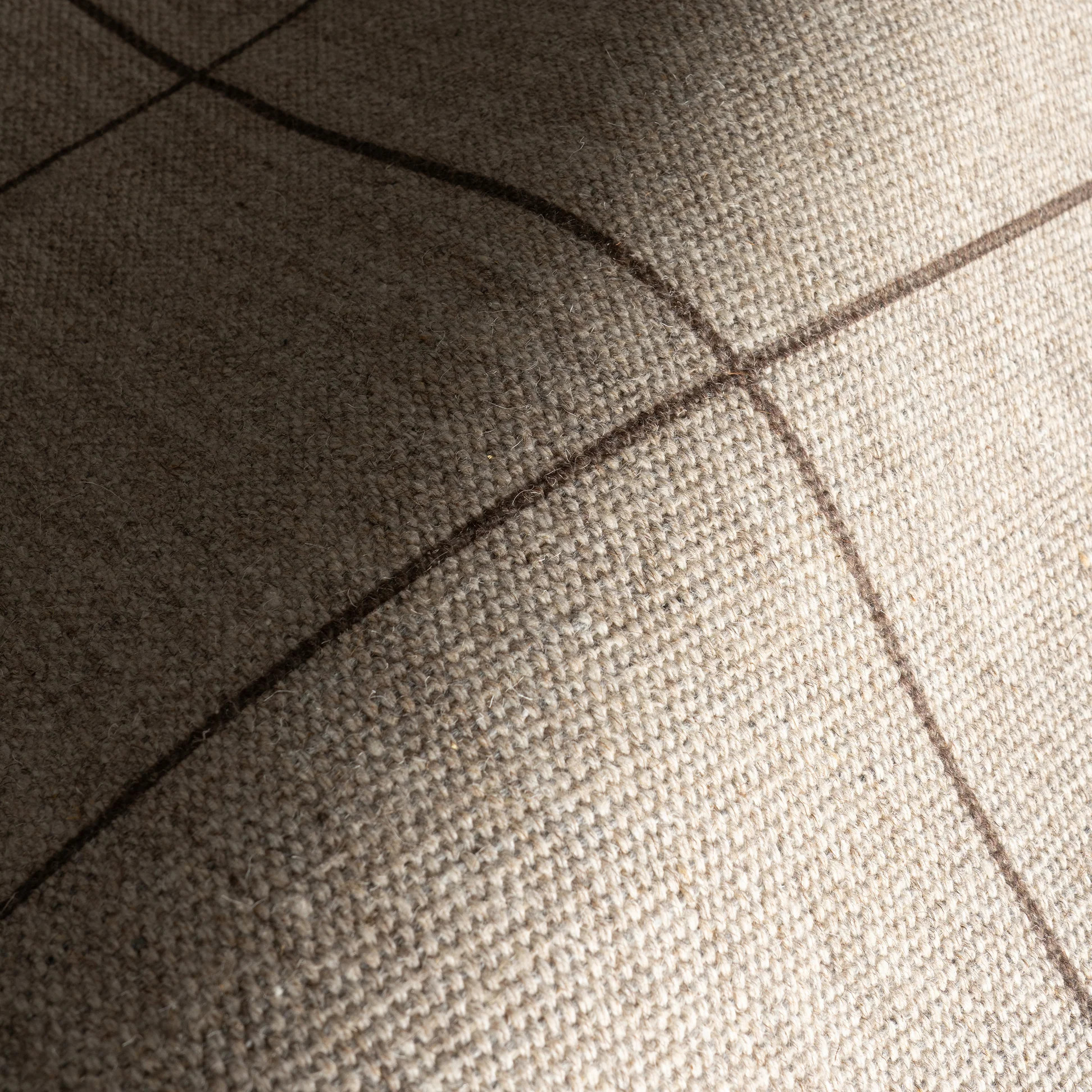 Blythe Checkered Washable Rug | Beige | Rugs USA