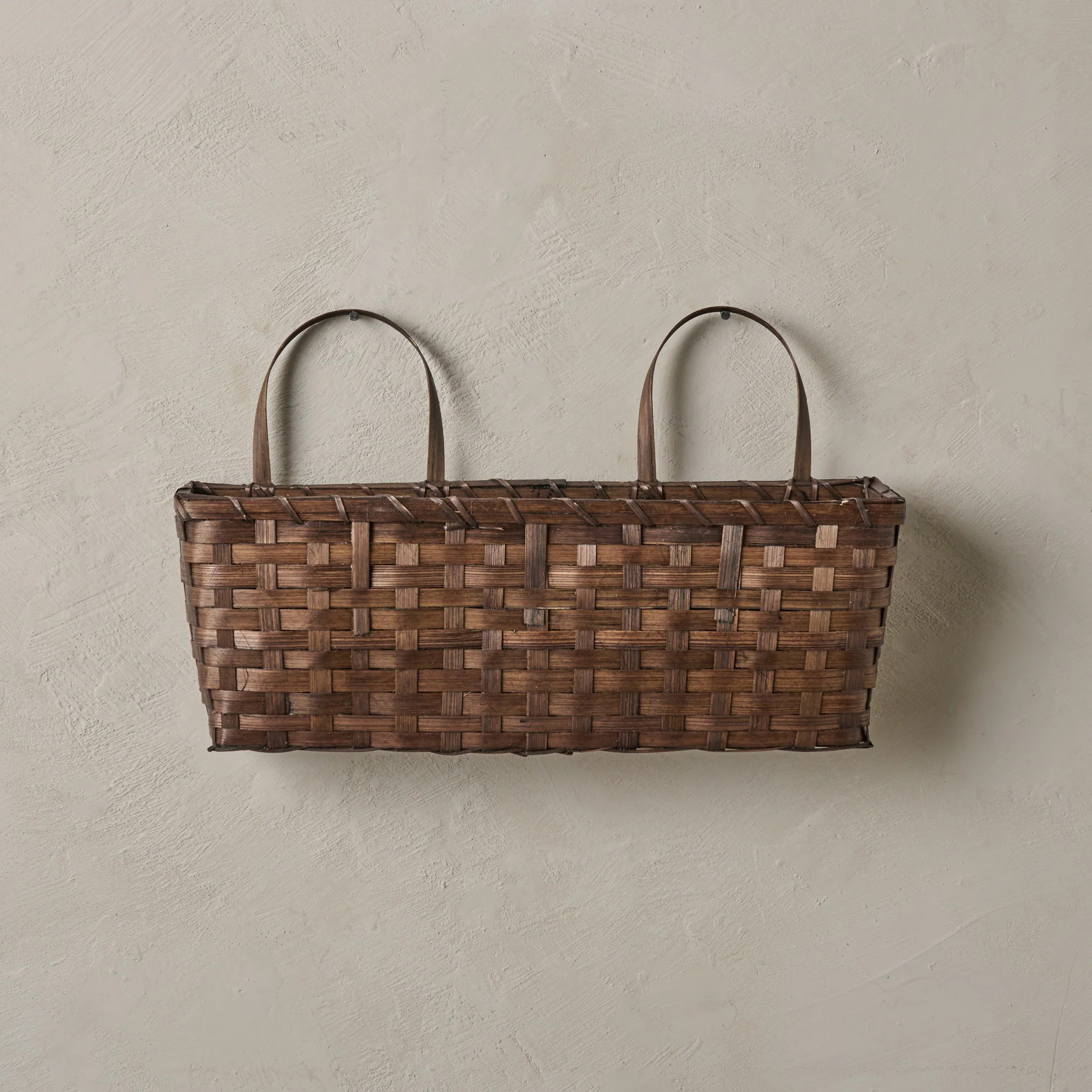 Damian Woven Wall Basket | Magnolia