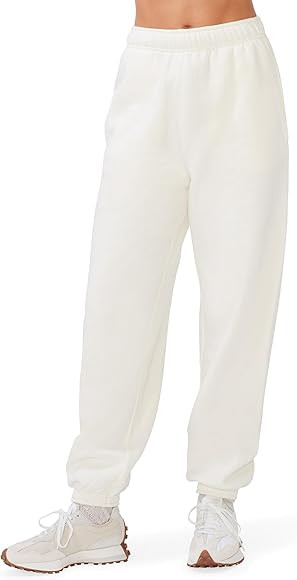 KUT & SO Womens Oversized Sweatpants – Premium Midweight Fleece Joggers – Cozy Loungewear Boy... | Amazon (US)