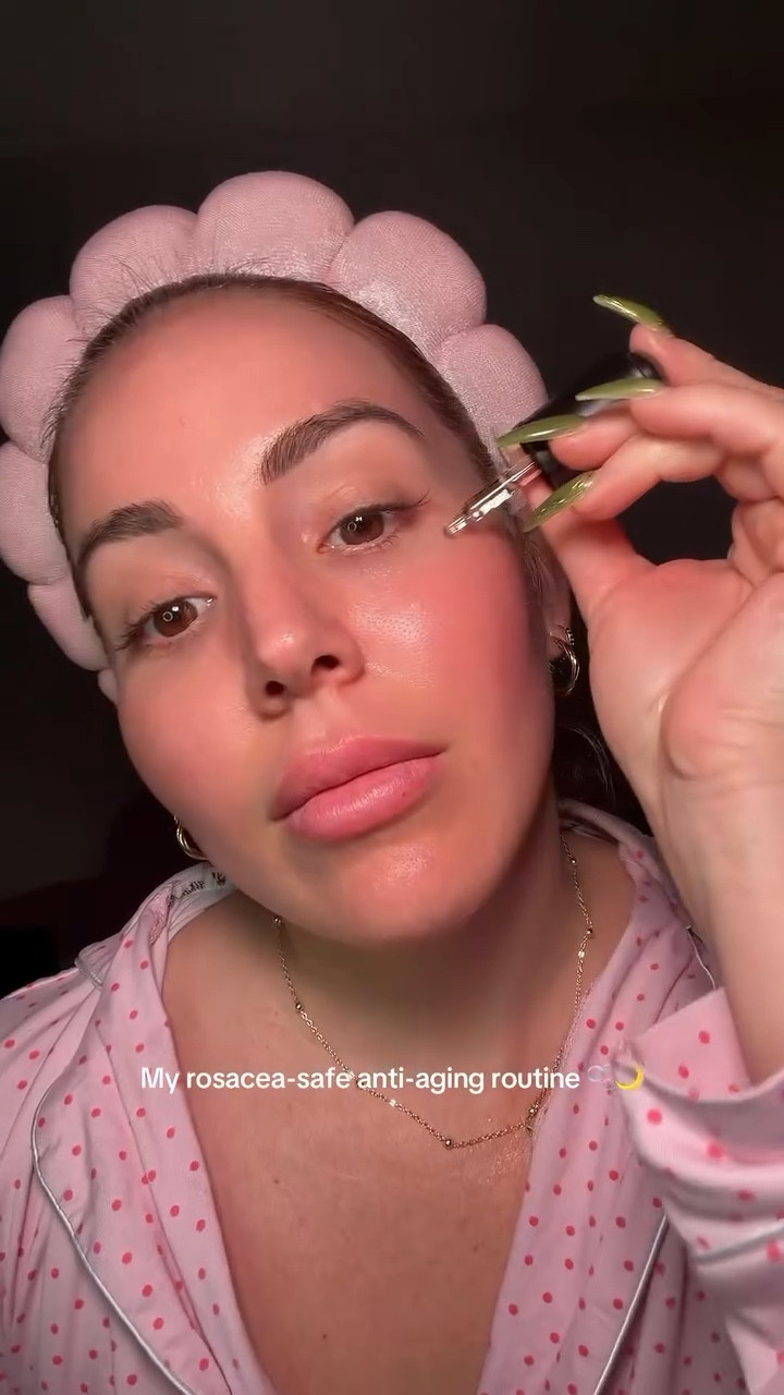 Glowy skin… no flare-ups 🌙 

#rosaceaskincare #nighttimeskincare  #skintok #skincareproducts

#LTKgrwm #LTKselfcare #LTKBeauty
