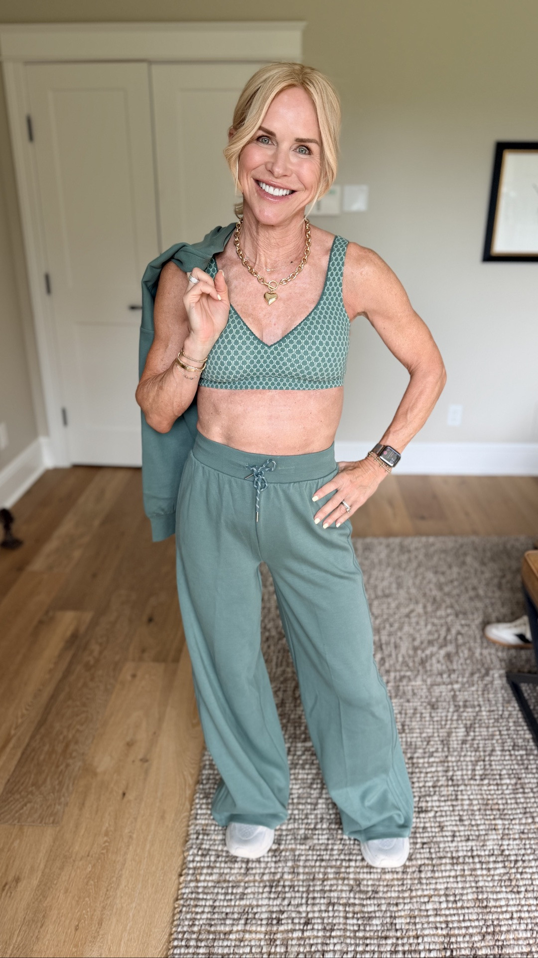 Target activewear has really upped their game! Love these sweatpants - however they are a little long! I’m 5’5” for reference!!

#LTKgrwm #LTKSeasonal #LTKOver40