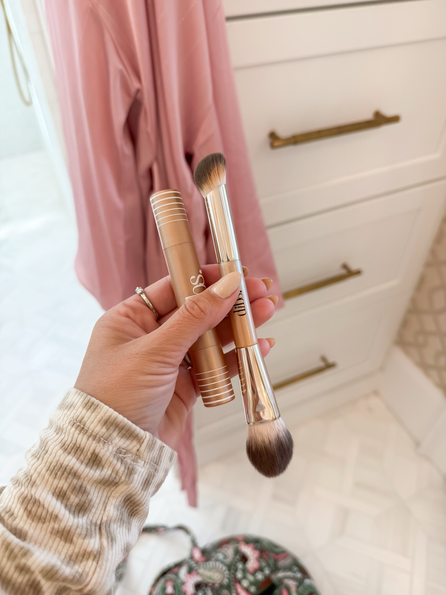 Loving this Edit Stick from Dibs!

#LTKgrwm #LTKmorningroutine #LTKBeauty