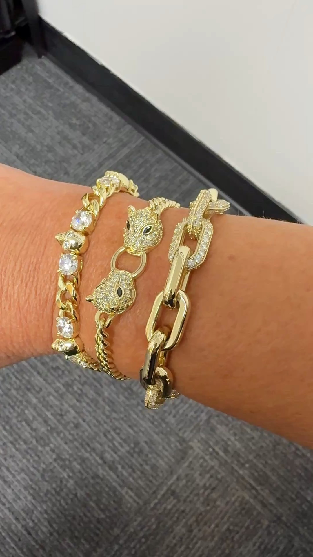 Today’s bracelet stack from Melinda Maria. 

I can’t get over the quality of these pieces! Made of 18k gold plated over brass with a life guarantee. 

Use code LEEANN for 10% off!

#LTKStyleTip