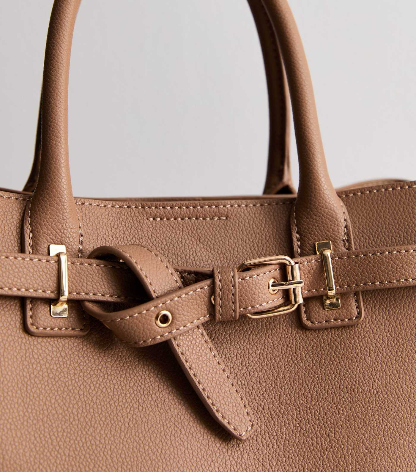 Brown Leather-Look Buckle Tote Bag
						
						Add to Saved Items
						Remove from Saved Items | New Look (UK)