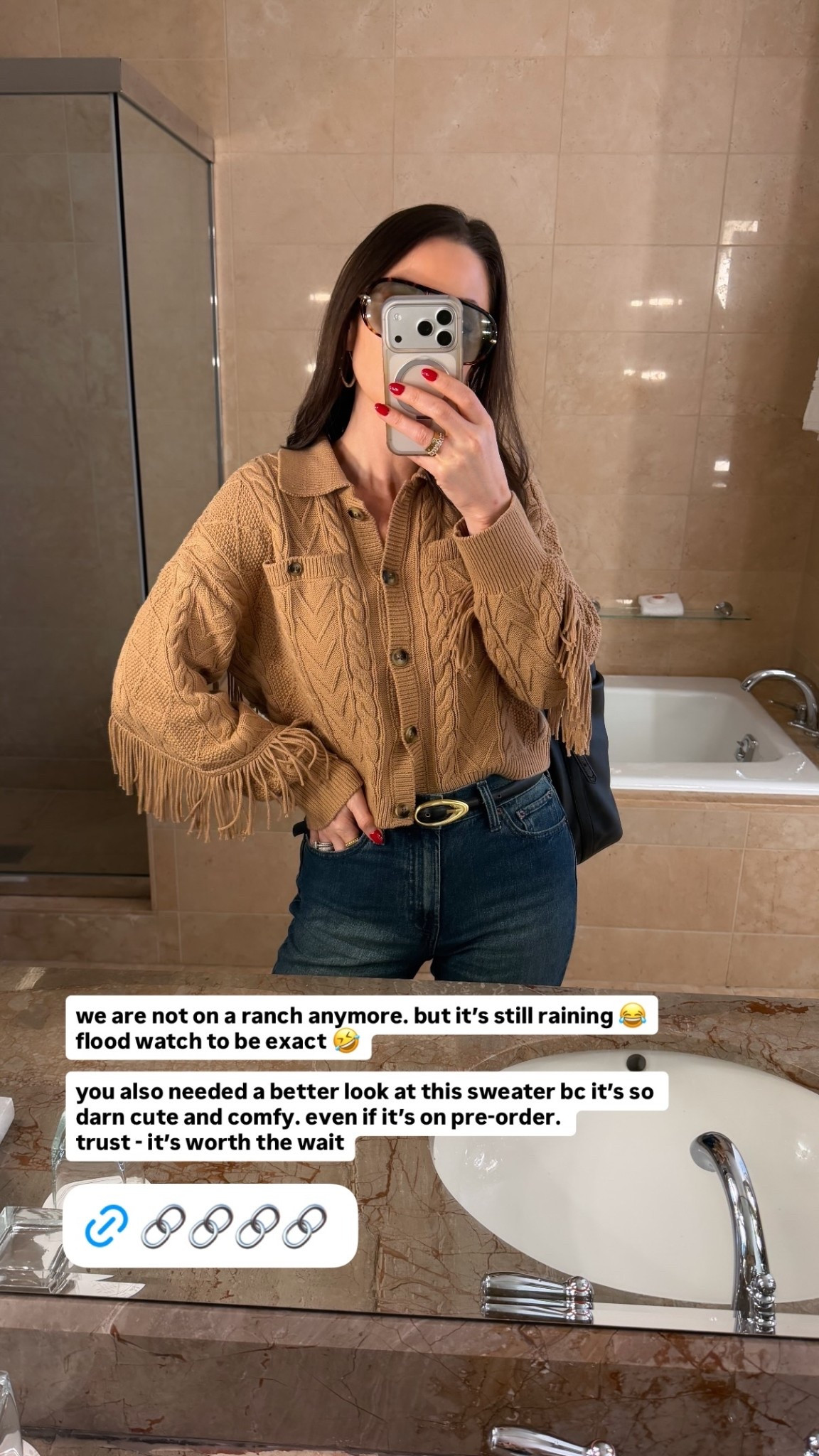 you needed a better look at this sweater bc it’s so darn cute and comfy. even if it’s on pre-order. 
trust - it’s worth the wait

#LTKootd