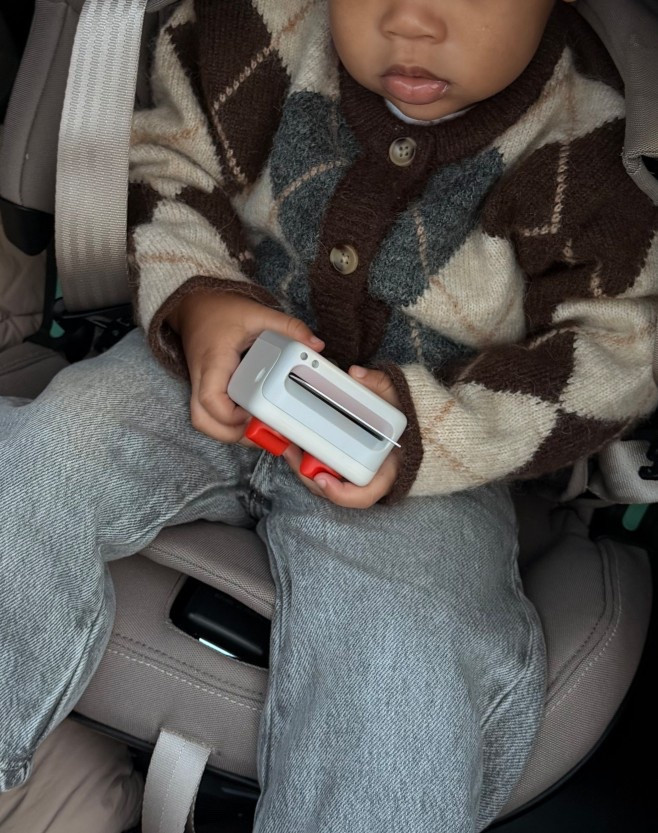 Serenna’s favourite toy! 👌🏽