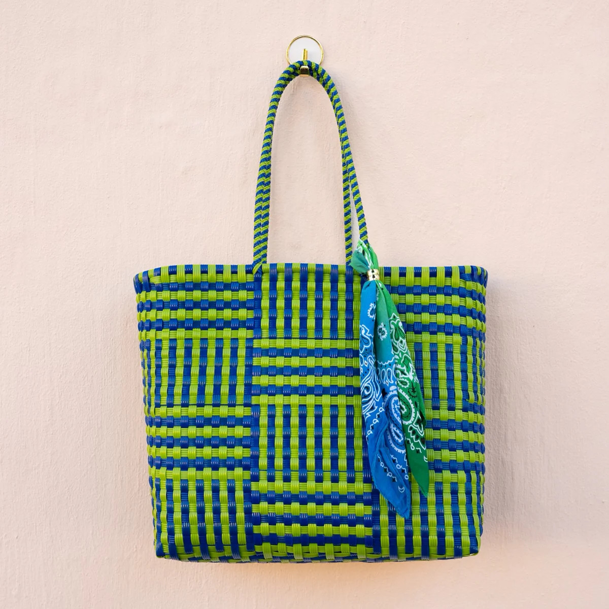 Lime and Blue Ultimate BeachBag | HOLST + LEE