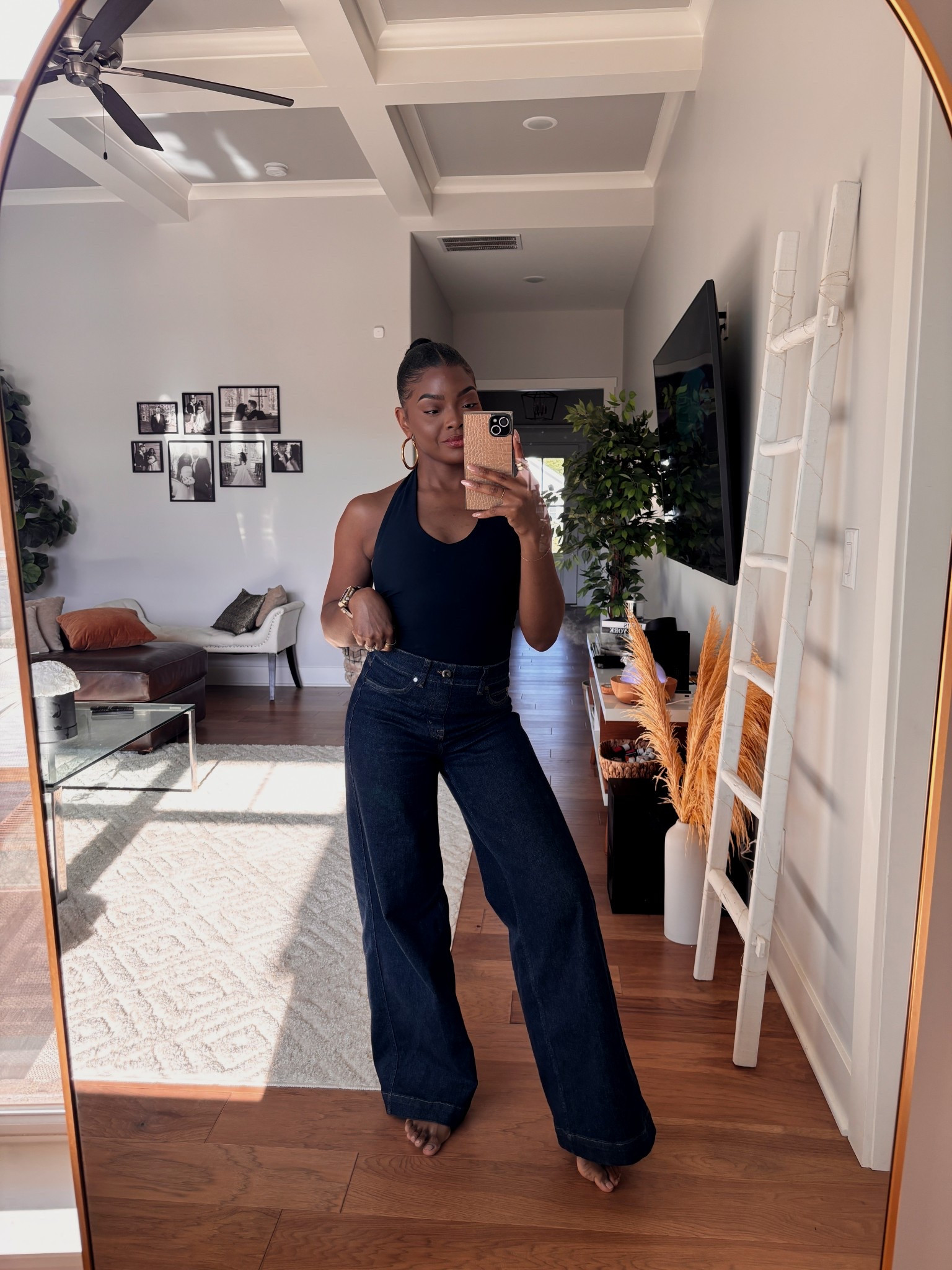Your go to pair of jeans this fall from Spanx. These dark wash wide leg jeans are perfect to wear casually or dressed up. Use code JASMINEMXSPANX to save. 

#LTKStyleTip #LTKSeasonal #LTKFallSale