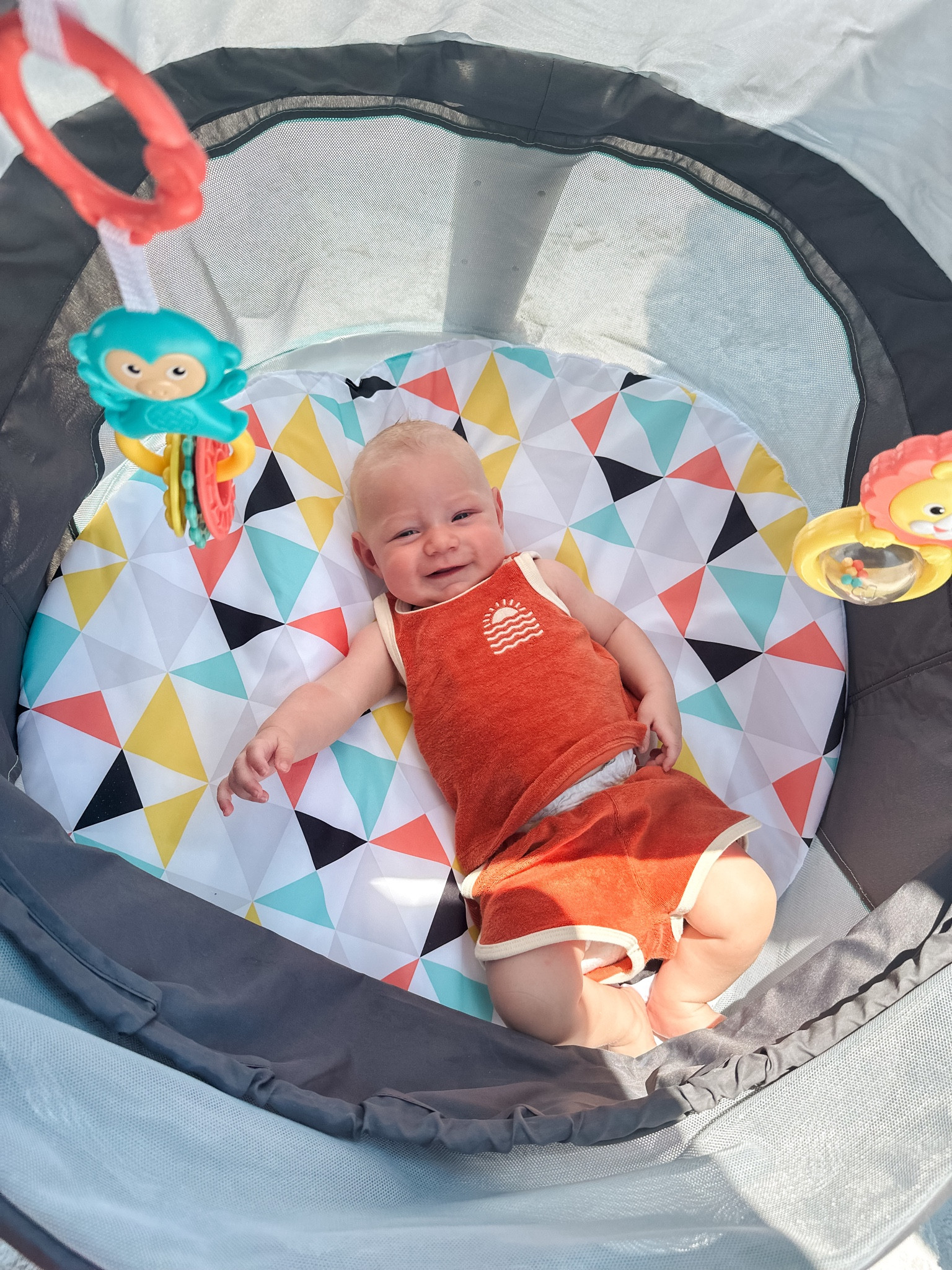would not wanna do the beach with the kids without this contraption! our 3 month old AND our 3 year old both took naps in this dome ….game changer, for real 👏🏼