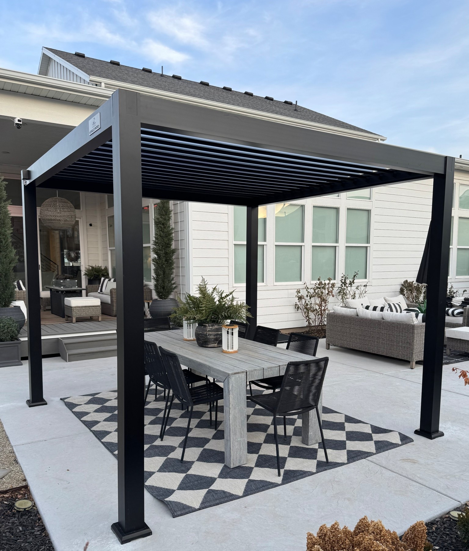 Outdoor dining area. Pergola is from Eagle Patio 

#LTKHome #LTKSeasonal