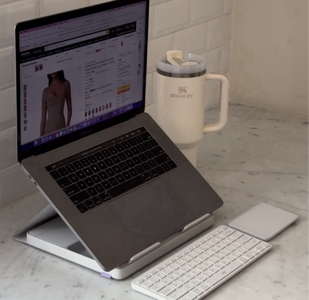 Scroll to shop! Follow for more finds! Xo! 🥰 

#LTKHome #LTKFindsUnder50 #LTKFindsUnder100