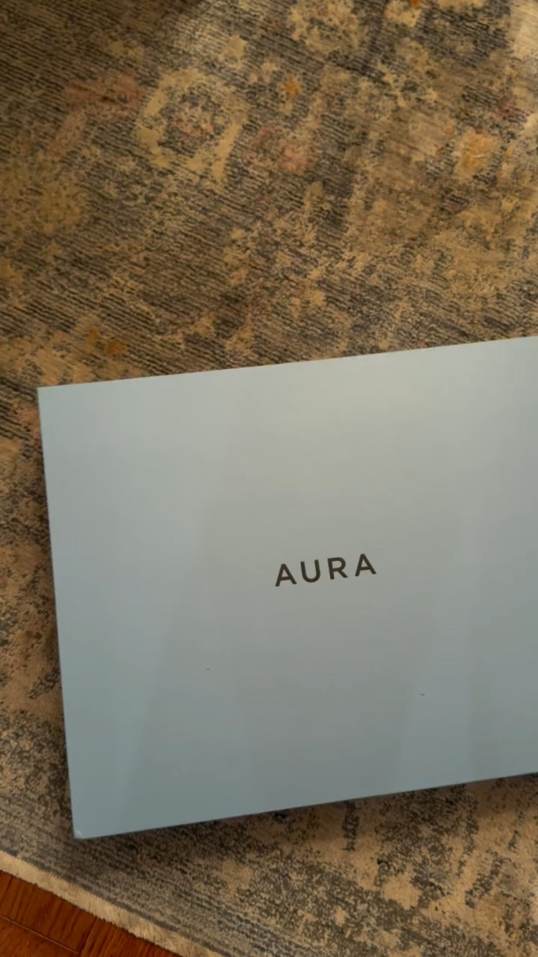 The perfect gift this season for any loved one and puts great use to all those pictures on your camera roll! The @auraframe has so many different options and is easy to load - even remotely! 
#ad #aurapartner

Comment SHOP below to receive a DM with the link to this post on my LTK ⬇ https://liketk.it/5zPnh #ltkcyberweek

#LTKCyberWeek #LTKHoliday #LTKHome