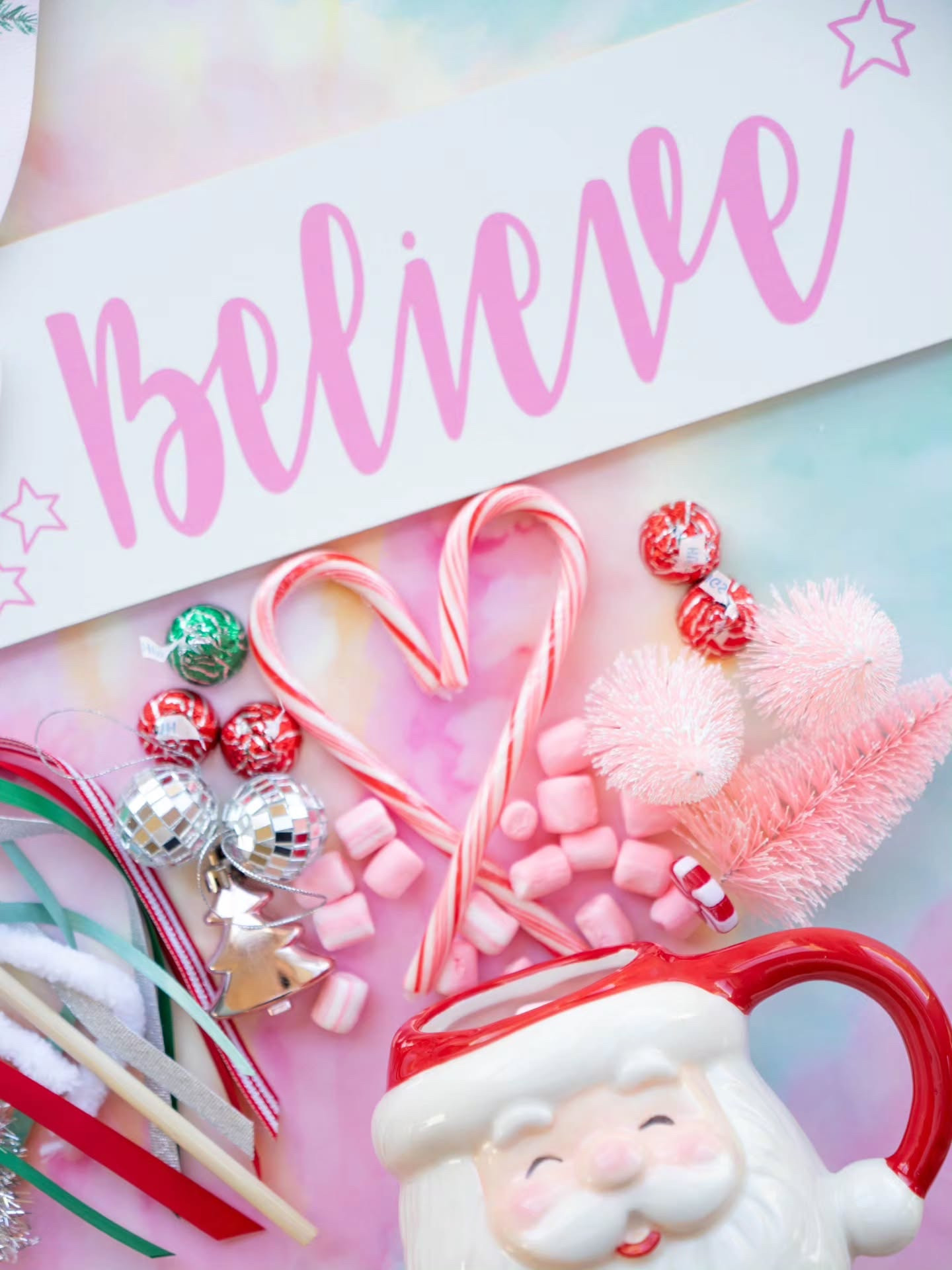 Serving cups of cheer in every form today ☕️✨🎅🦃

@dapperdisneyhome 
@quadplayandco 
@jessikira 
@novelleandmommy 
@thepurpleelephantbookshop 
@andrea.ross__ 
@jmacgibbs 
@xonoelle 
@lifeisemazing 
@thebrittburrow

Loop hosted by @motherhoodcreatives #motherhoodcreatives #cupofcheer #holidaygiftideas #holidayspirit #christmasmagic #lifeisemazing