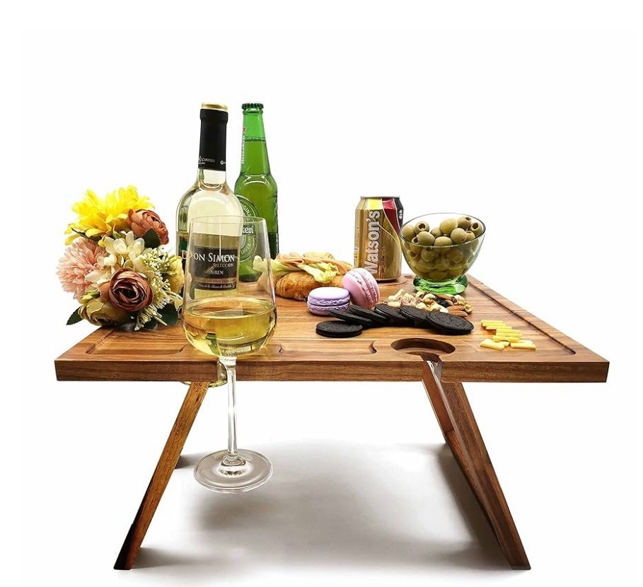 #woodboard #foldingboard #entertaining #charcuterieboard #wineholder #foodtray #foldingtray

#LTKSummerEdit #LTKHome #LTKFamily