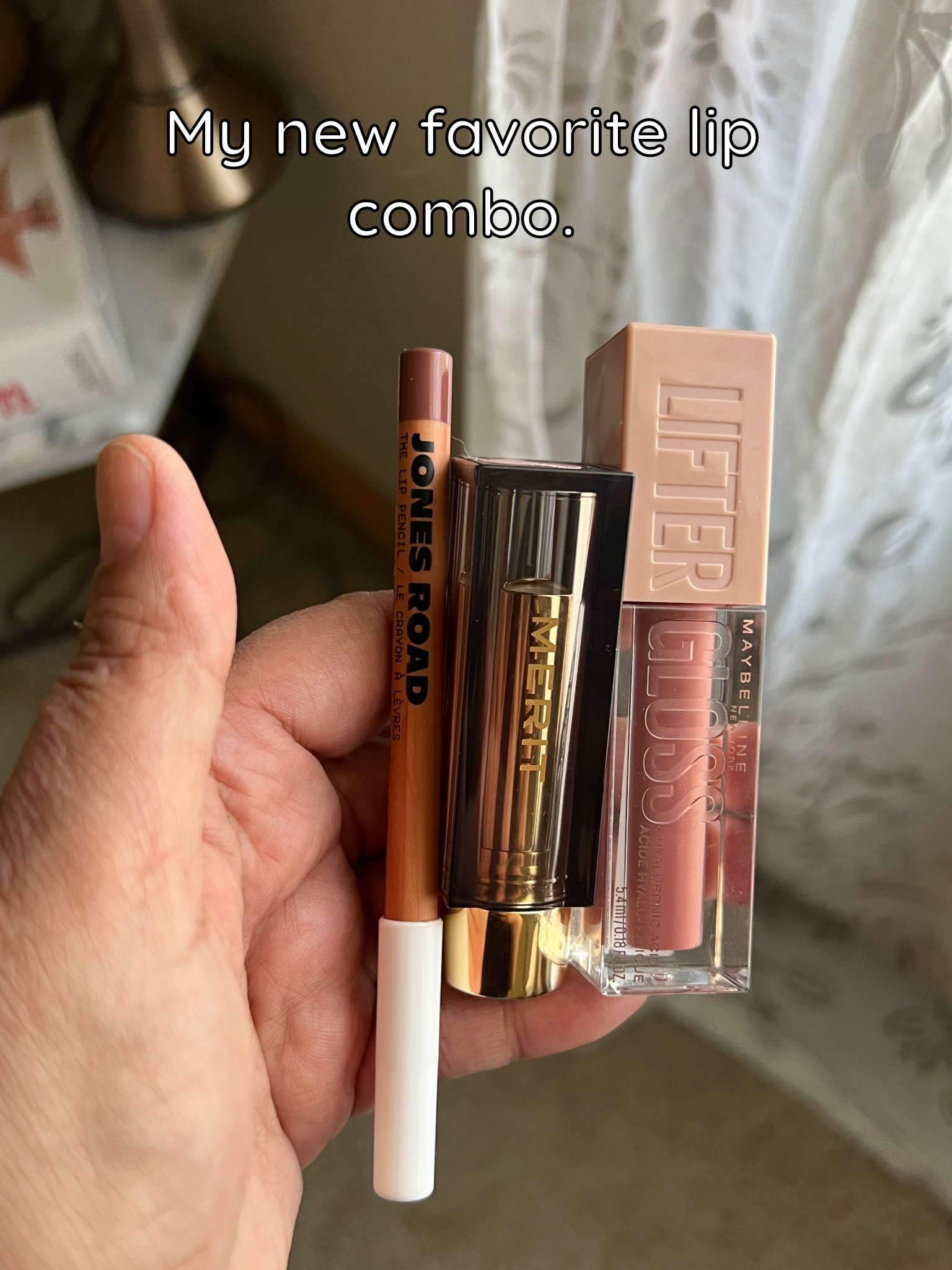 Loving this lately! 💋 Details below ⬇️ 

Jones Road liner in Rosewood
Merit Signature Lip Matte in Classic
Maybelline Lifter Gloss in Silk

#LTKBeauty #LTKOver40 #LTKPlusSize