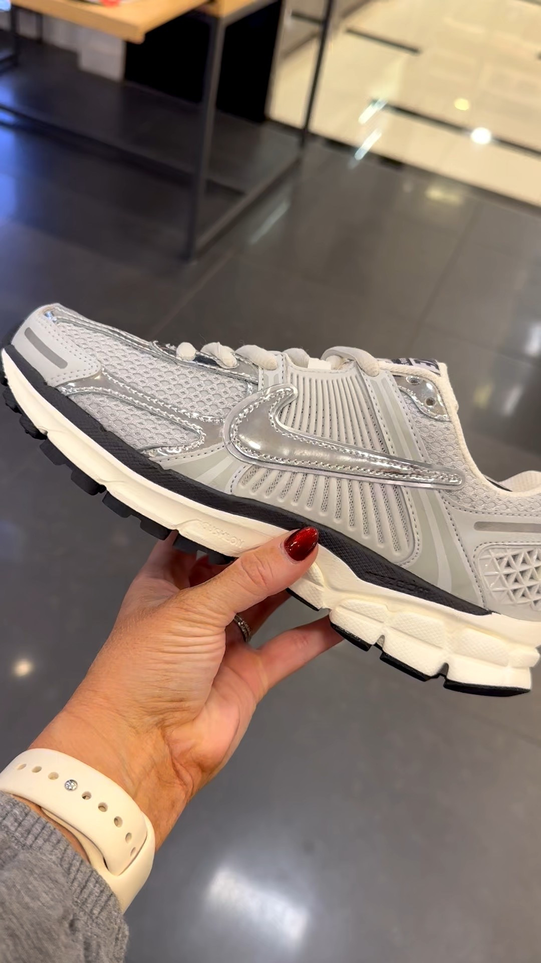 Loving these Nikes 


#LTKActive #LTKfitnessgoals #LTKGiftGuide