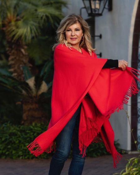 I'm turning heads in this Classic Wrap from @merseaco.
It comes in 8 beautiful colors and I chose Hibiscus which is stunning.
Its cozy, drapes perfectly and elevates any outfit. It would make a fabulous gift for someone special.
It is perfect for travel too and comes in the perfect little pouch. I'm in ❤️
#ad #gifted #giftsforwomen

#LTKSeasonal #LTKover40 #LTKHoliday