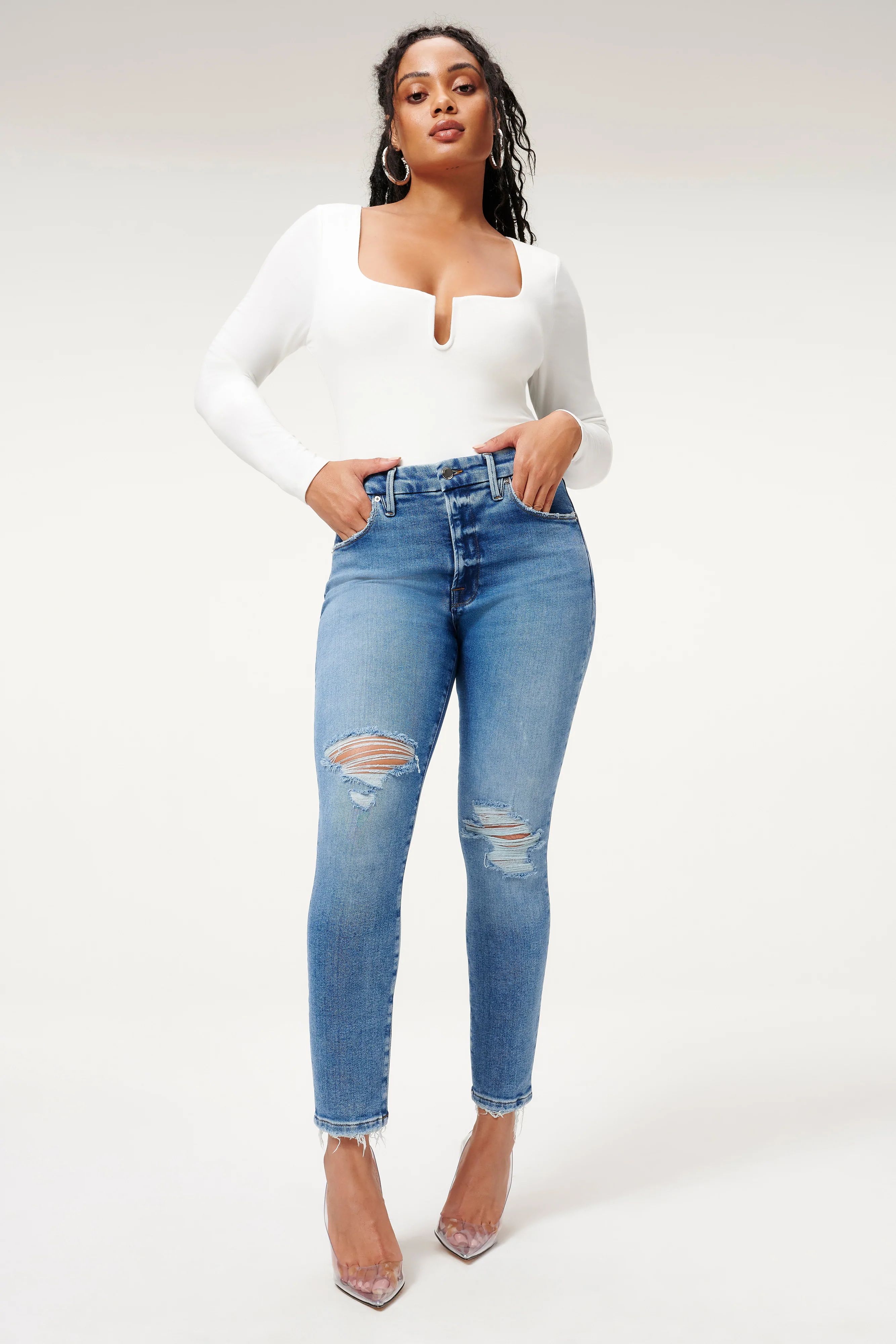 GOOD LEGS CROP NATURAL FRAY | BLUE836 | Good American