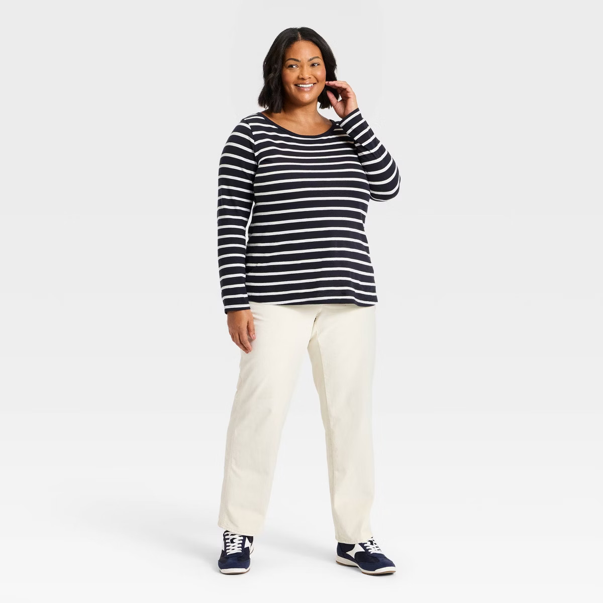 Women's Long Sleeve T-Shirt - Universal Thread™ | Target