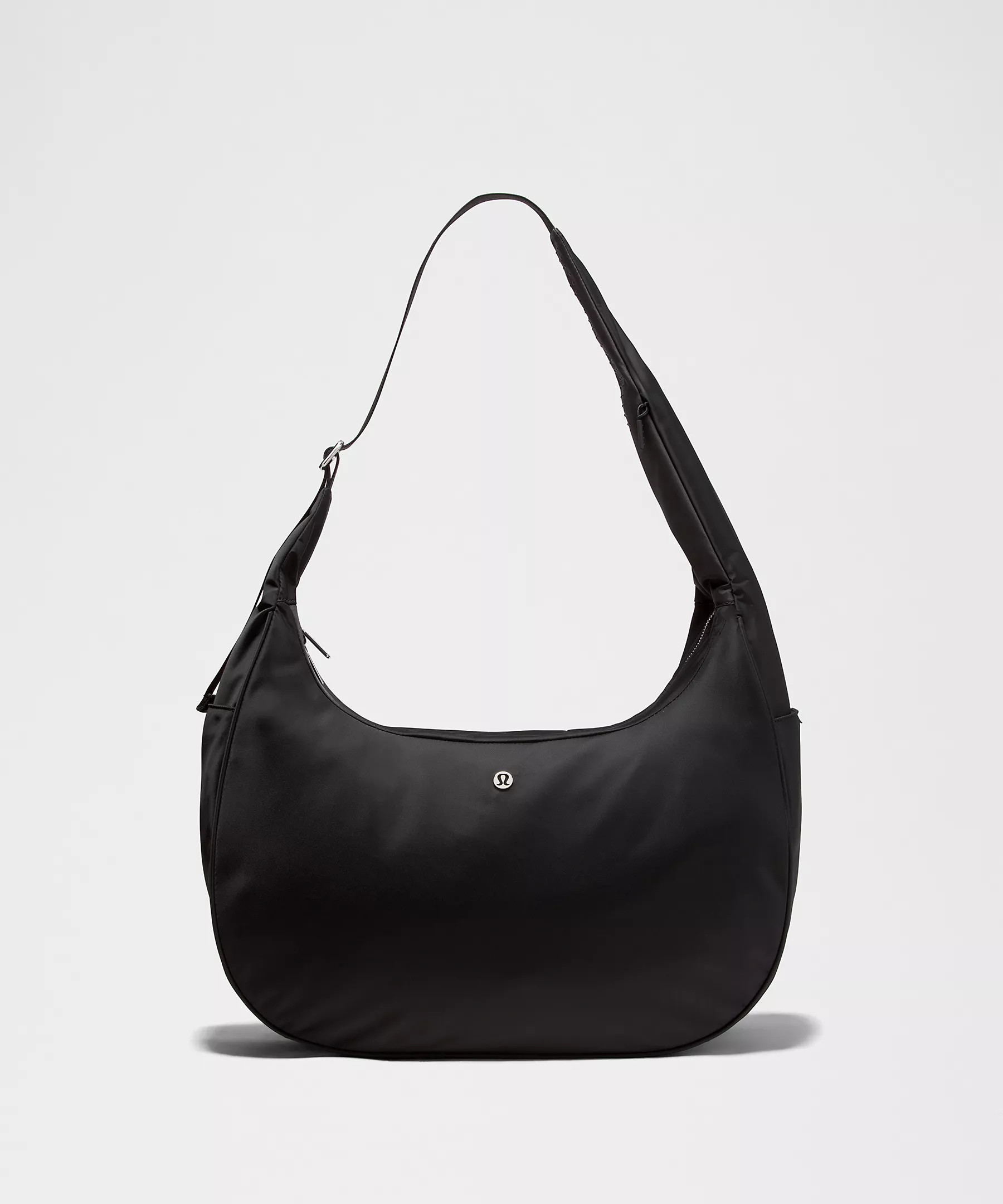 City Essentials Oversized Shoulder Bag 18L | Lululemon (US)