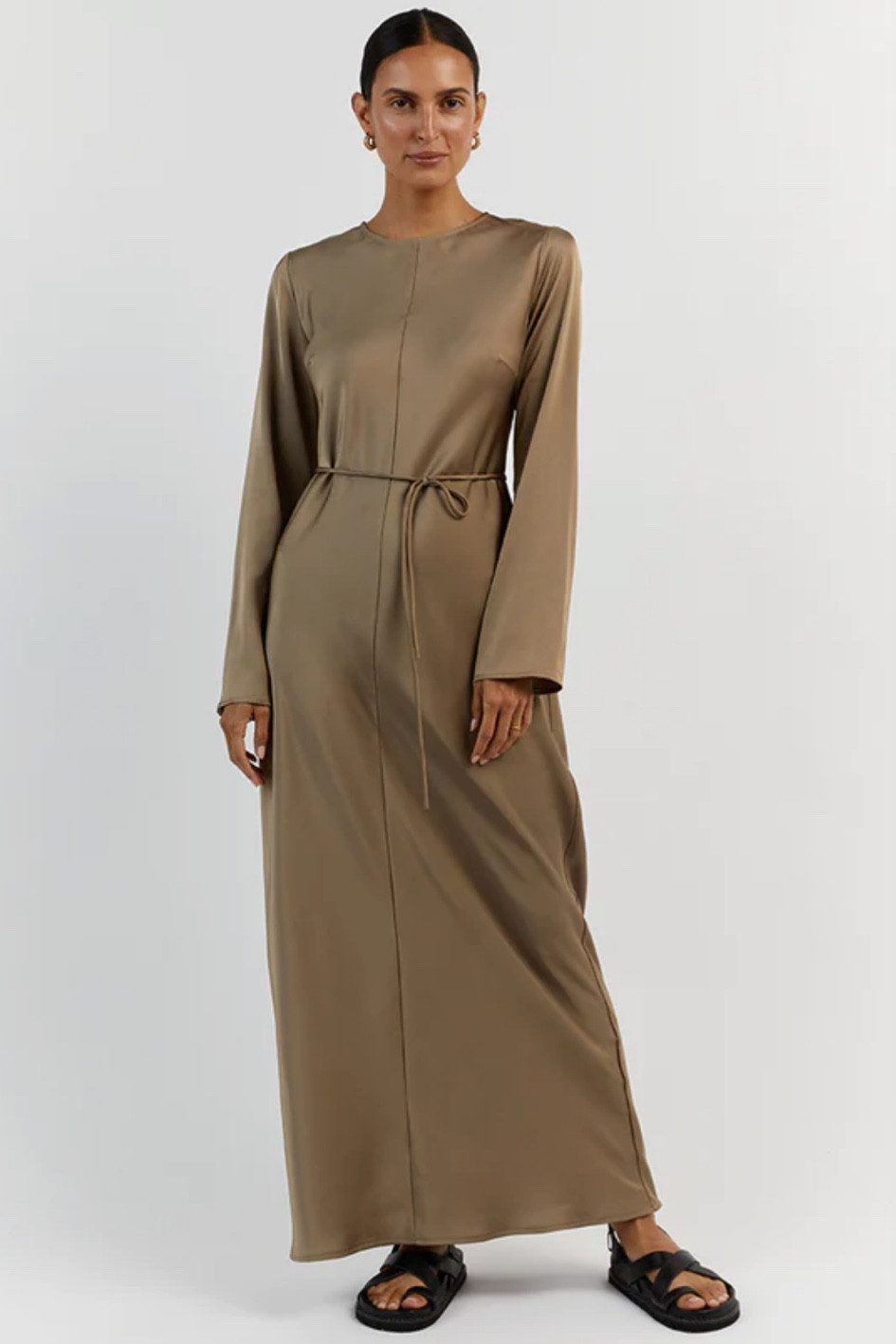 such a great staple piece to dress up or down 