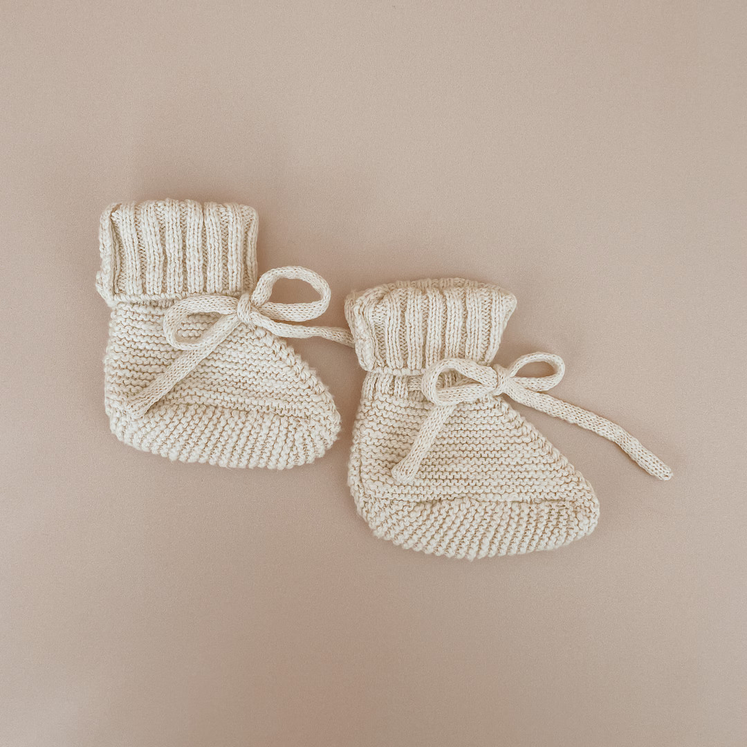 Honey Chunky Knit Booties - Newborn-6M - Baby Socks - Newborn Baby Announcement Outfit - Heirloom... | Etsy (US)