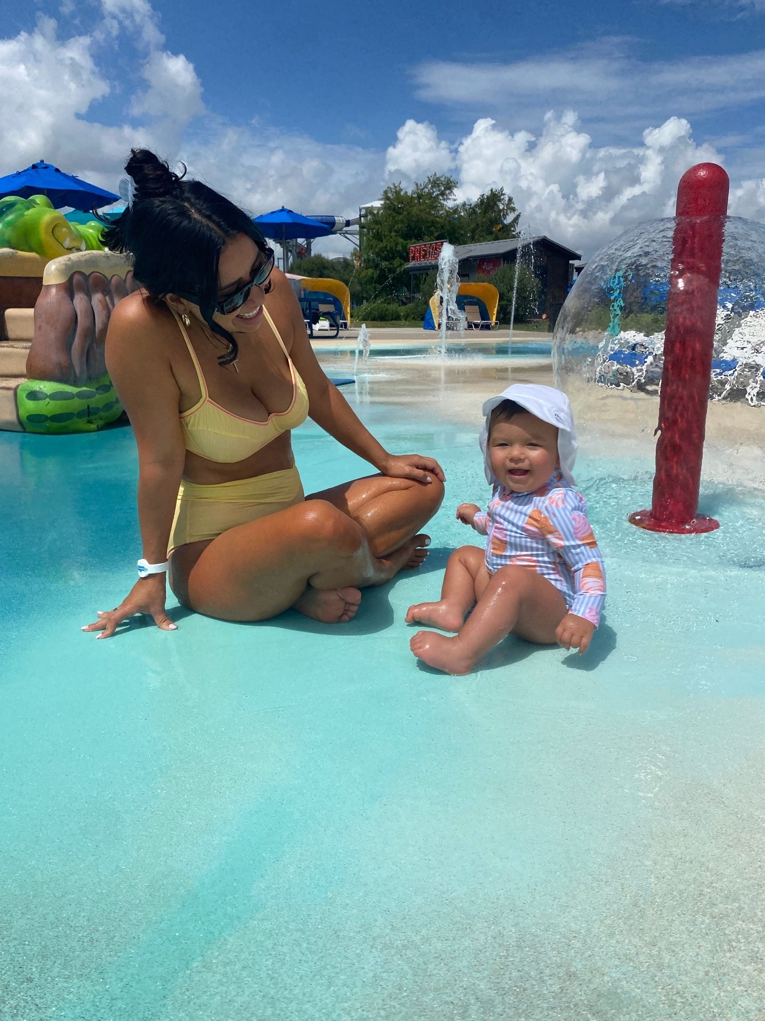 Bikini link and babygirls swimsuit 

Swim
Bikini
Baby swim 
Postpartum 
Aerie swimsuit 
aerie

#LTKmomlife #LTKTravel #LTKSwim