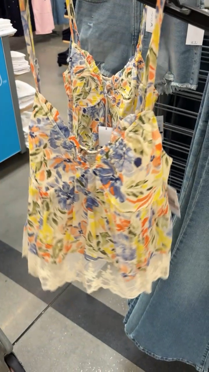 The cutest summer tank with the lace trim!😍

Spring, summer, tank, beach vacation outfit, Walmart

#LTKSeasonal #LTKSaleAlert #LTKootd