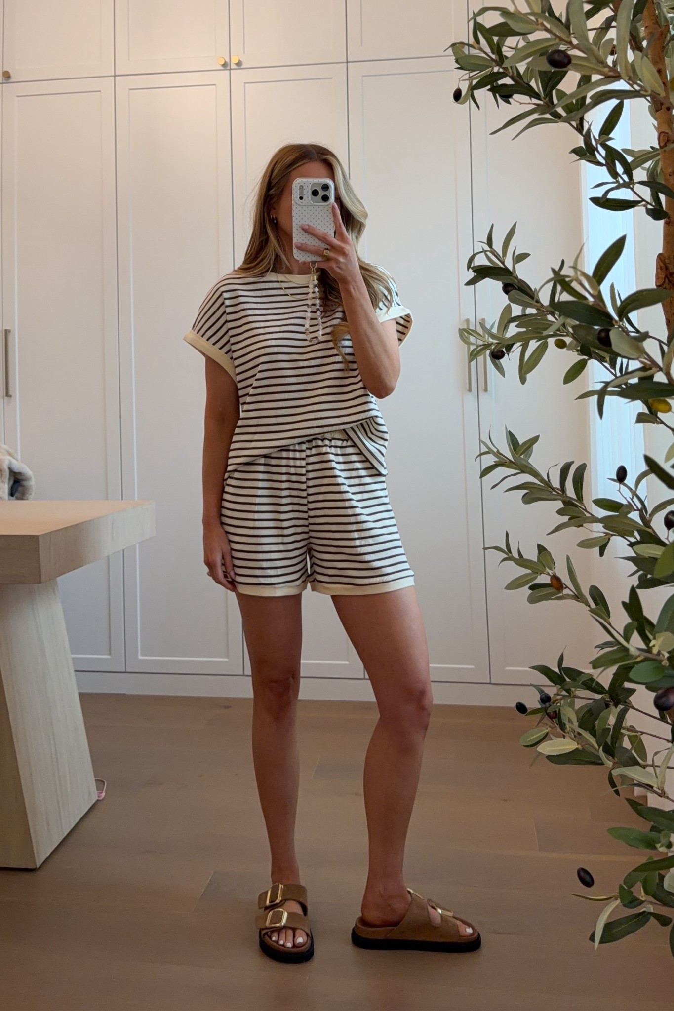 comfy amazon set!! wearing a small