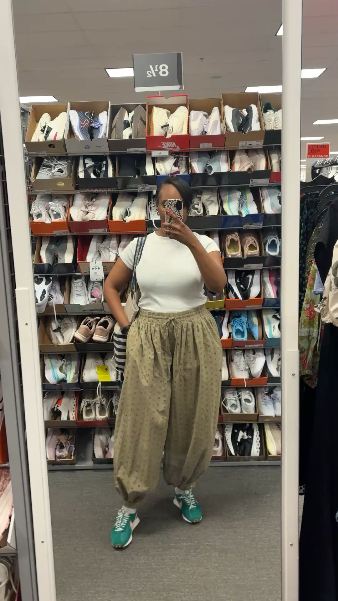 The perfect ballon pants for Spring and Summer from Walmart. #springootd

#LTKootd #LTKMidsize