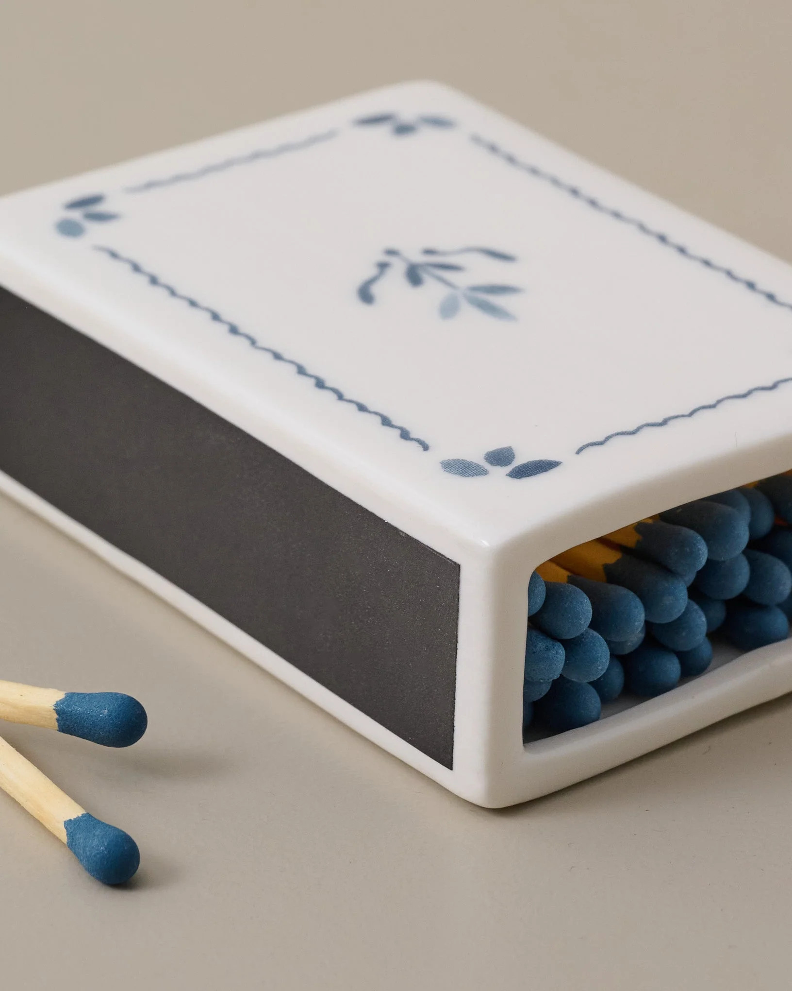 Juliet Ceramic Match Box | Magnolia
