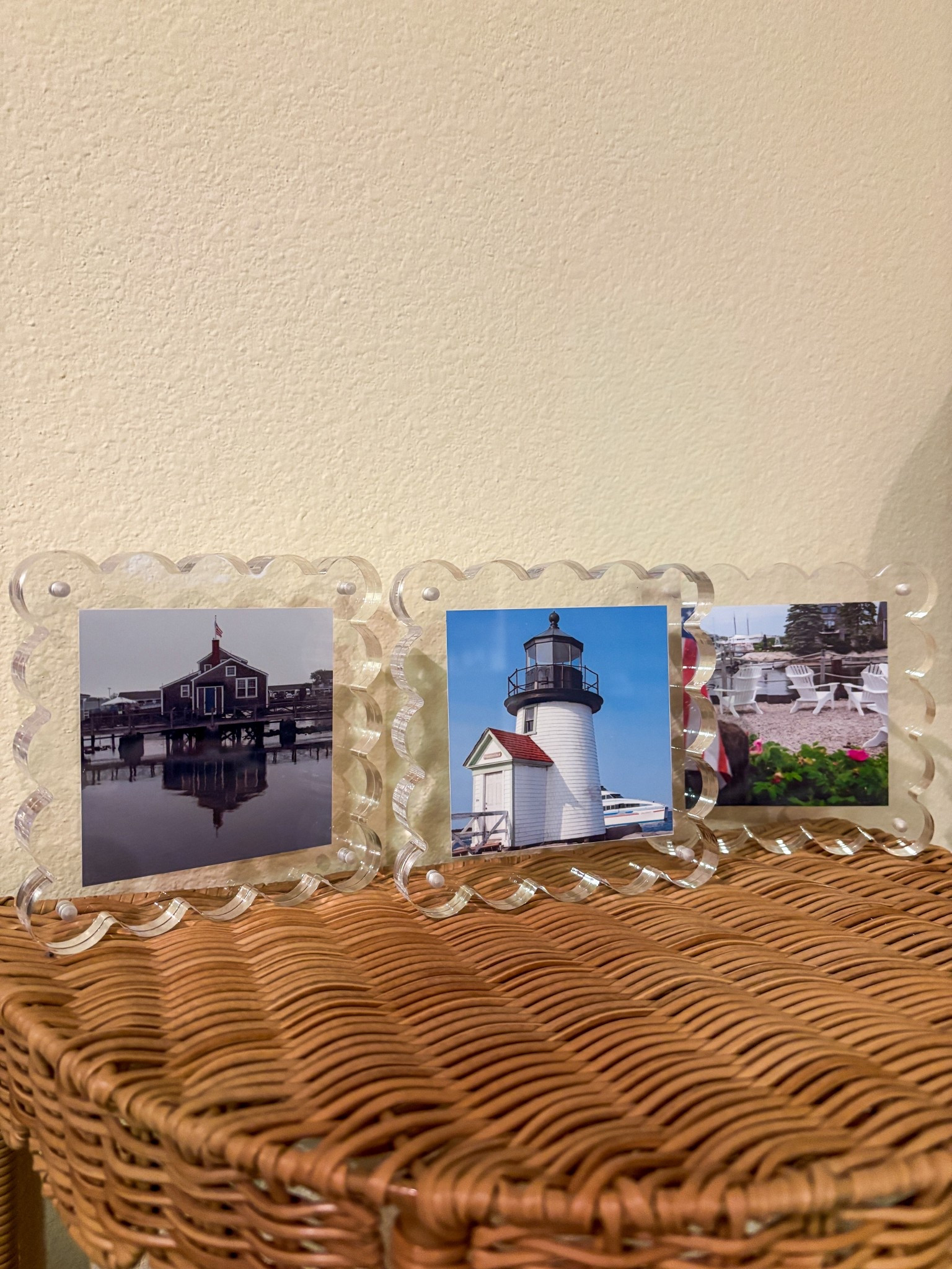 These magnetic scalloped frames were one of my favorite Christmas gifts. I love being able to easily look at some of my favorite snaps from my favorite places. Plus, they are so cute! 

#LTKHome #LTKTravel