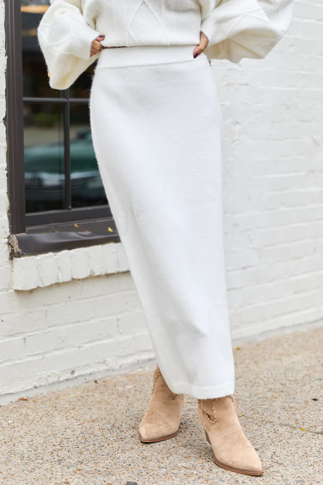 Lindy Ivory Sweater Maxi Skirt | Pink Lily