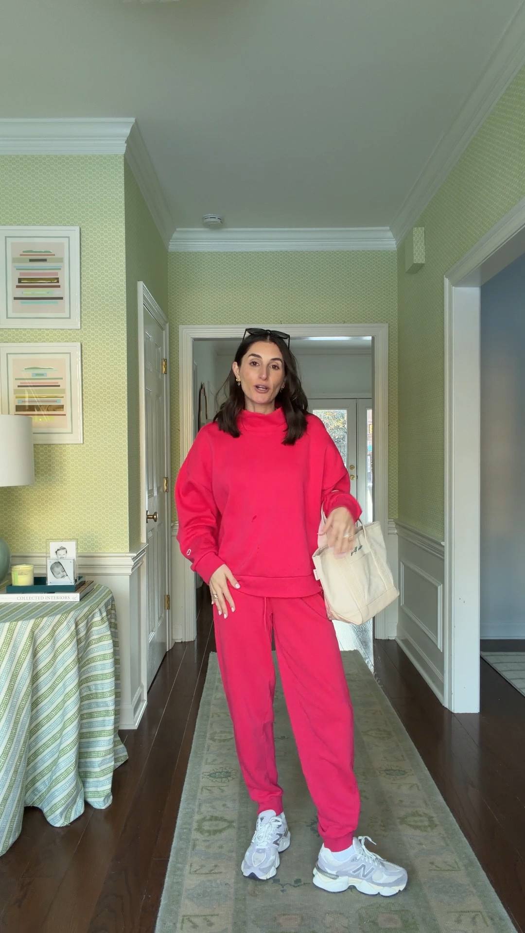 Today’s set! Wearing an xxs in the pants and small in the top  

#LTKValentine #LTKdayinmylife #LTKgrwm