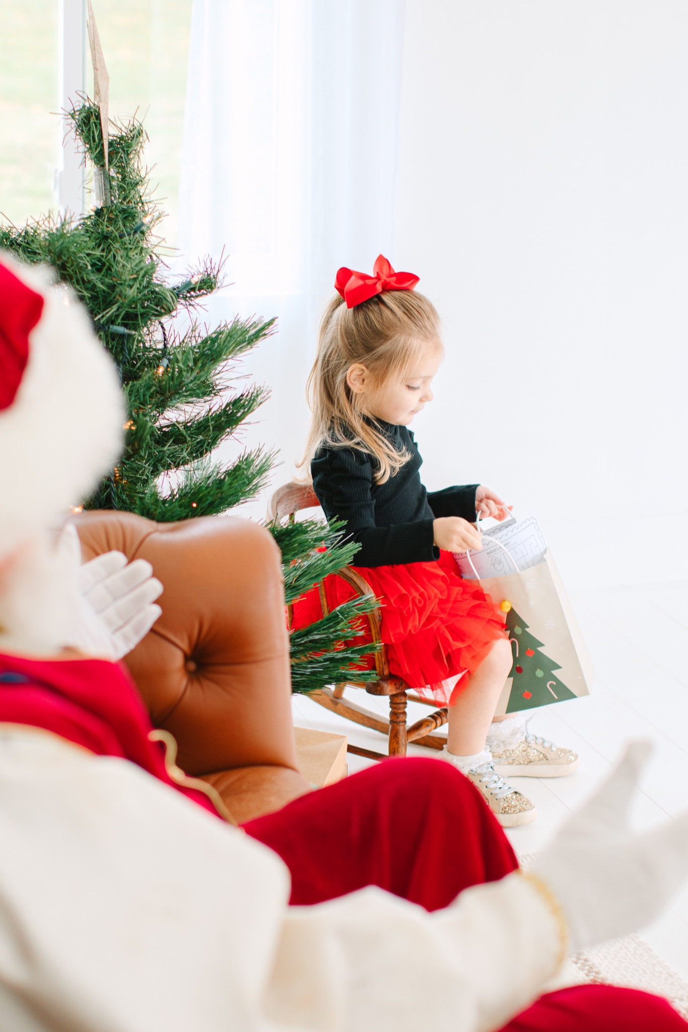 Cute little gift bag ideas for a Christmas party or as a photographer gift after minis ❤️😘

#LTKHoliday #LTKSeasonal #LTKGiftGuide