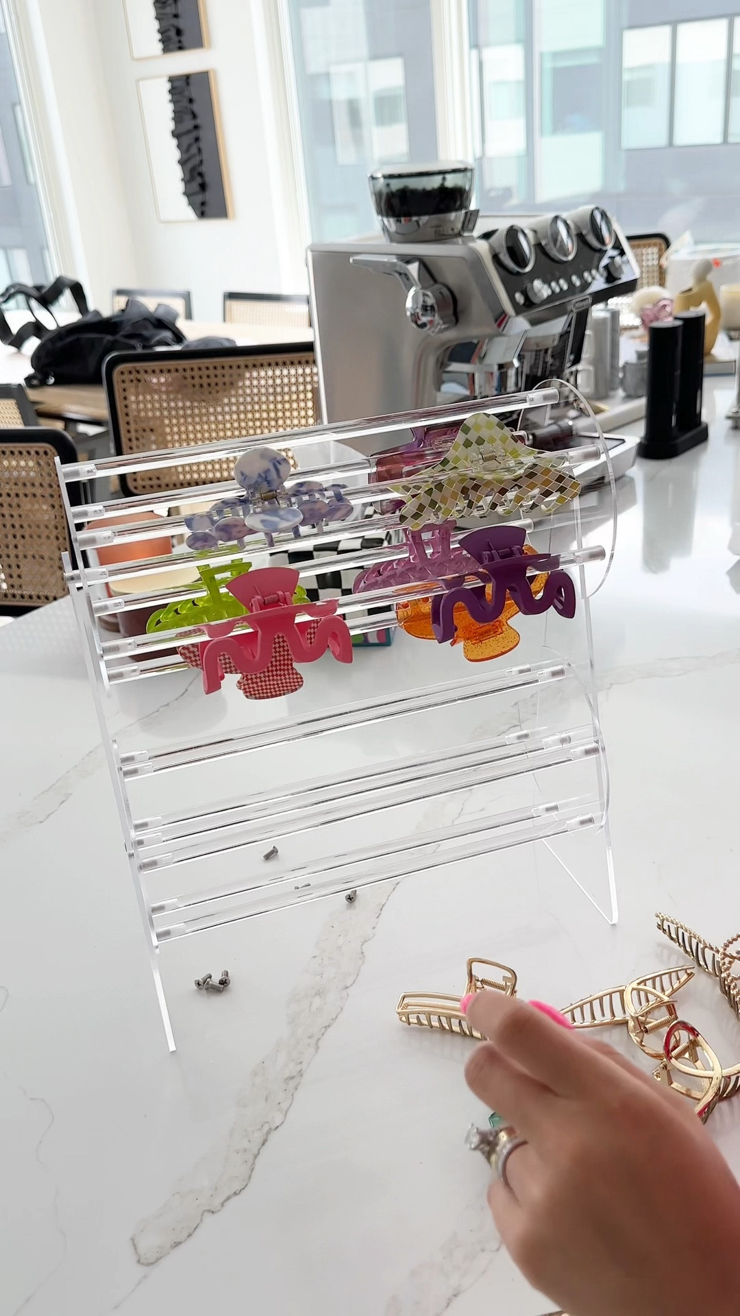 This Hair clip organizer is so easy to assemble.. Only took me ten minutes & Fits soooo many clips!

Follow my shop @Nardinemarie on the @shop.LTK app to shop this post and get my exclusive app-only content!

#LTKU #LTKhome #LTKbeauty