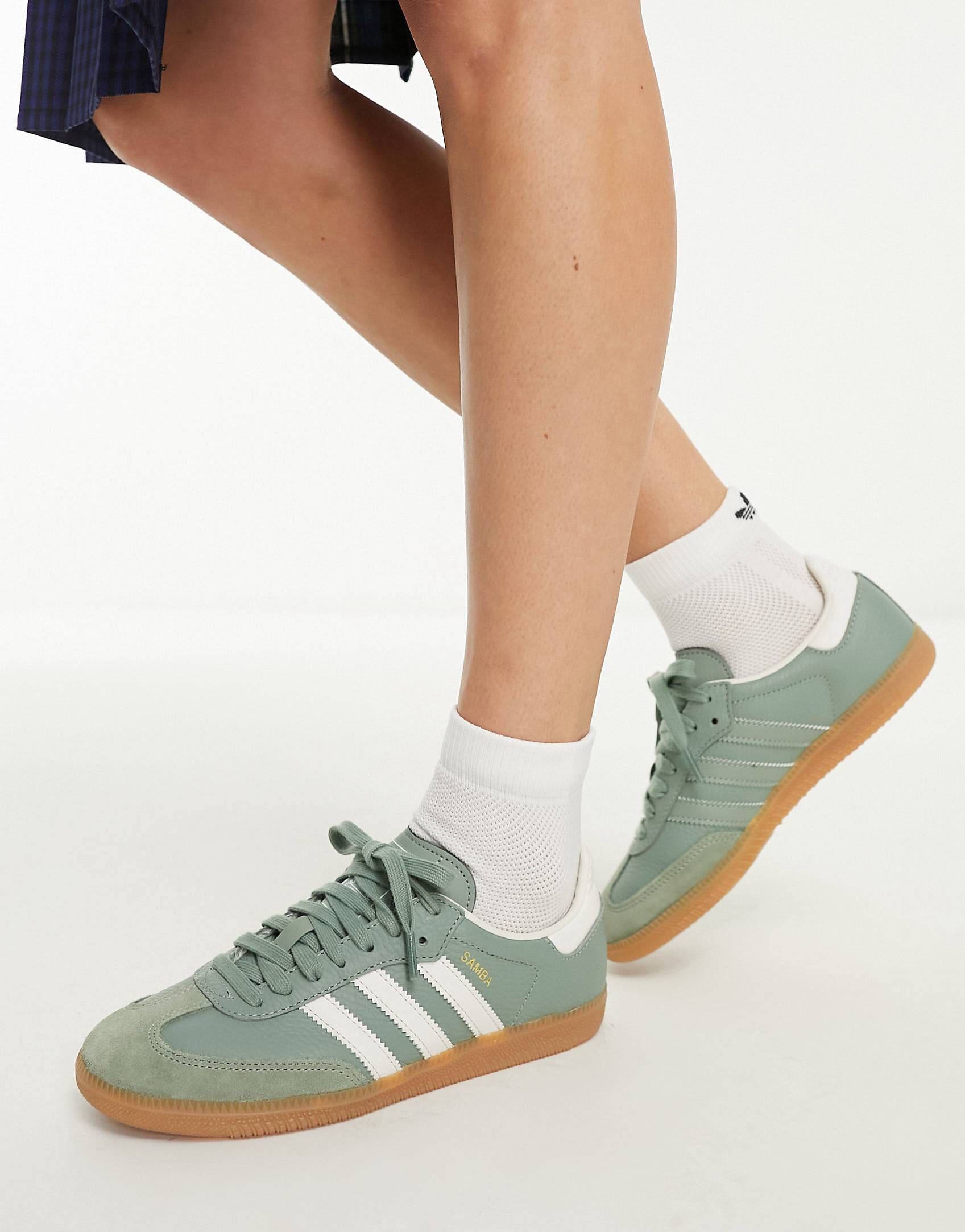 adidas Originals Samba sneakers in green | ASOS | ASOS (Global)