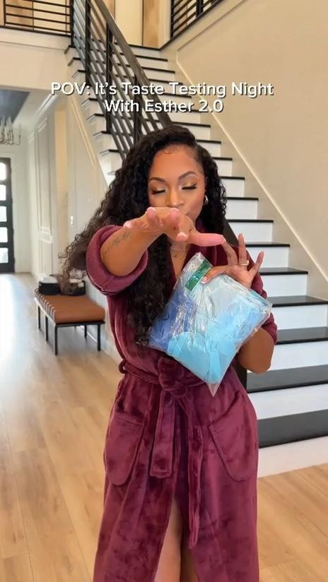 POV: it’s taste testing night with Esther 2.0 🍽️✨

wearing a blue dress and feeling extra cute 💙
good food, good vibes, and a little main character moment 💖

#LTKStyle #OOTD #DinnerDate #BlueDress #StyleInspo 

 #LTKgrwm #LTKstorytime #LTKvlog
