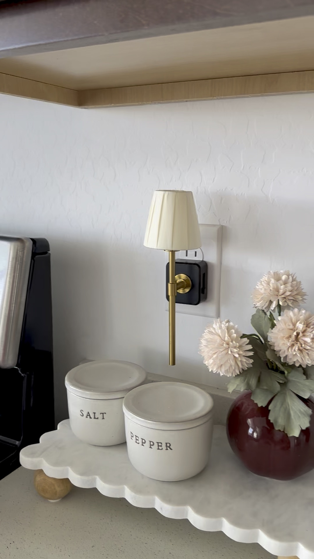 These adorable LED night lights plug into the wall and look great in the kitchen. They come in a set of two, making them easy and cute home refresh pieces. 




Amazon home decor, fall decor, fall refresh,    kitchen decor

#LTKSeasonal #LTKHome #LTKSaleAlert