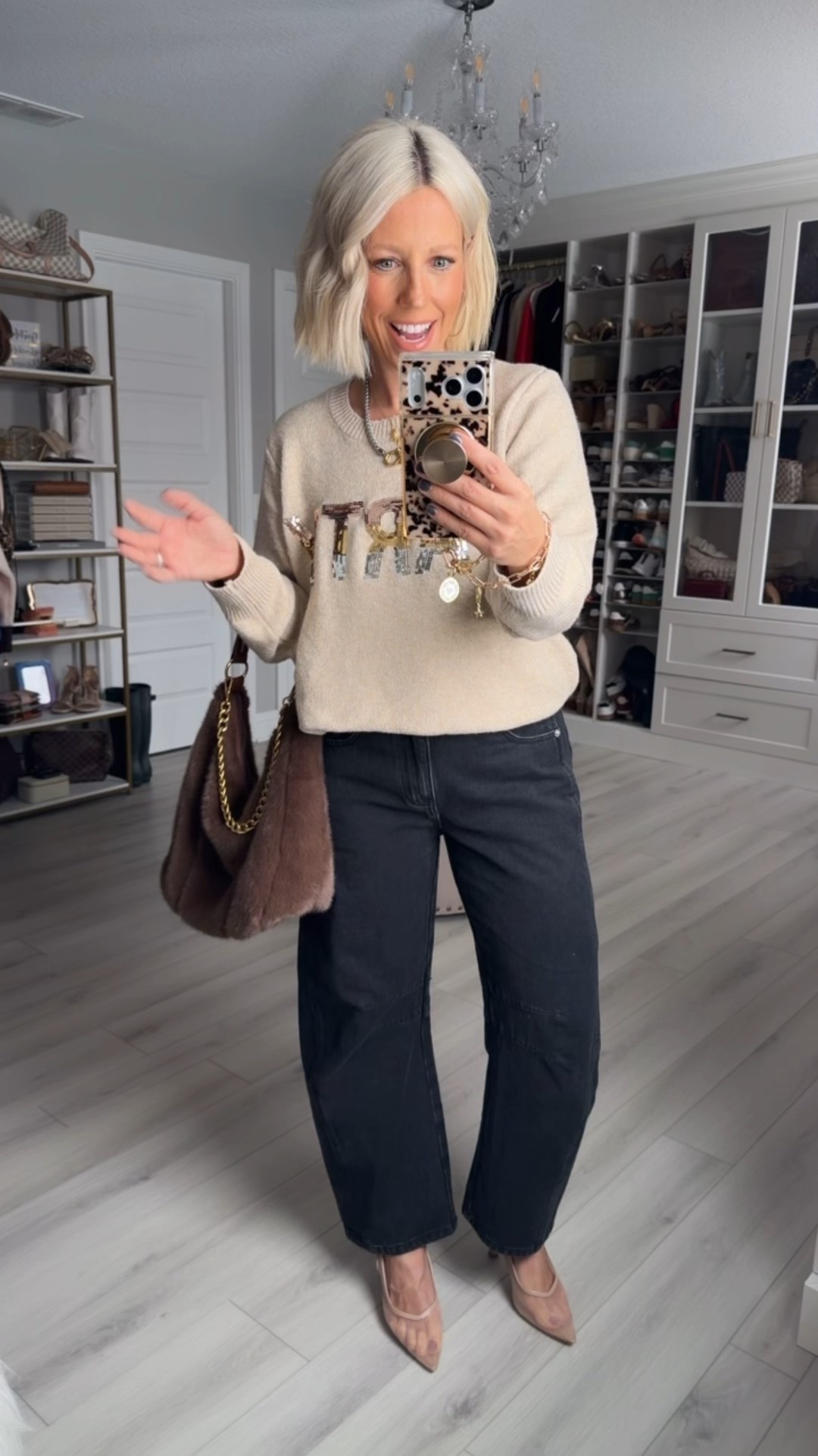 I’m loving these sweaters that are perfect for NYE!!! Dress them up or dress them down, either way they are great!!! This is a plus size sweater and I’m wearing size 0X!!
⬇️⬇️⬇️
Sweater plus size 0X
Leggings small
Jeans medium 
Boots TTS
Heels sized up 1/2 size 


#LTKHoliday #LTKFindsUnder50 #LTKSeasonal